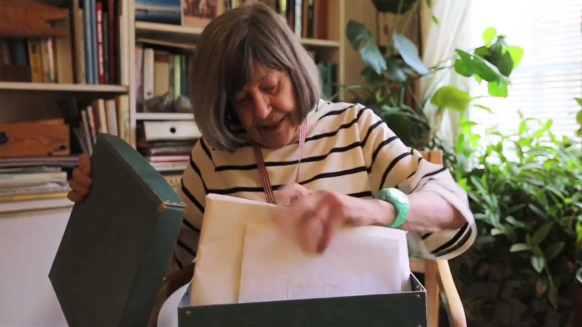Margareta Magnusson, una abuela sueca que propone desprenderse de las cosas antes de morir par ano dejar esa tarea a hijos o parientes