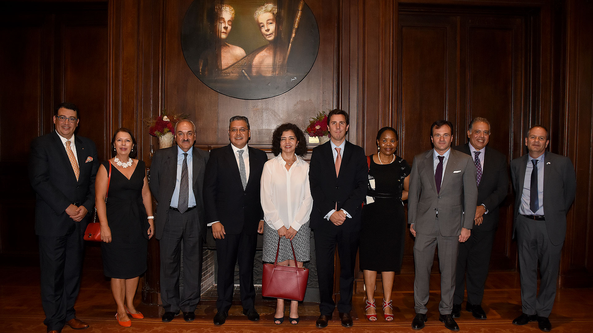 Tulio Hochkoeppler, vicepresidente regional y gte gral del Four Seasons; Jadranka Strum Kocjan, embajadora de Eslovenia en Argentina; Pedro Villagra Delgado, sherpa G20; Ariel Blufstein, colaborador en Relaciones Diplomáticas DAIA; Mabel Gomez Oliver, embajadora de México en Argentina; Ezequiel Langan, diputado nacional; Phumelele Gwala, embajadora de Sudáfrica en Argentina; Juan Pablo Maglier, director de relaciones institucionales La Rural; Amin Mourad Meleika, embajador de Egipto en Argentina; y Ilan Stzulman, embajador de Israel en Argentina
