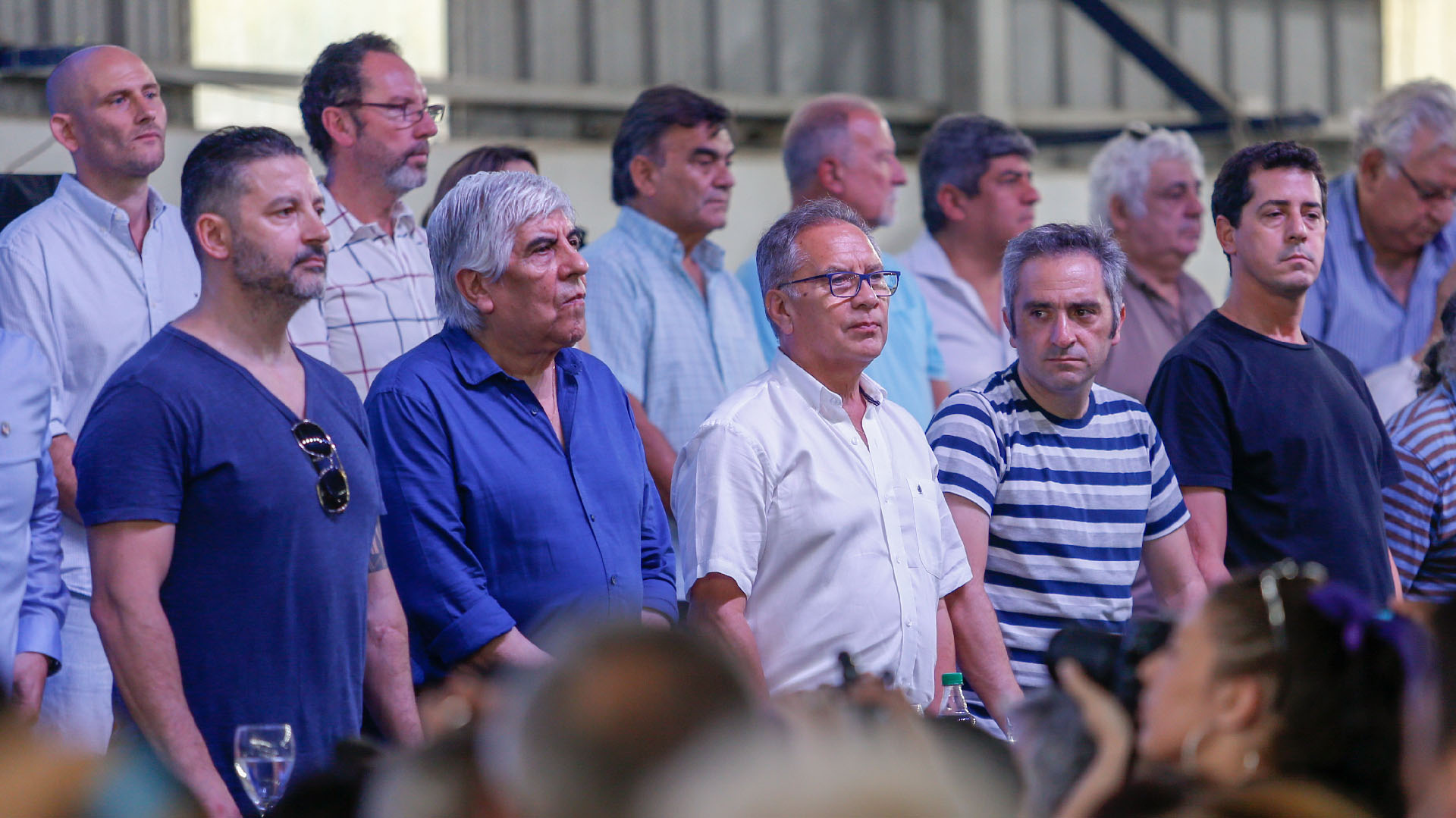 Gustavo Menéndez, Hugo Moyano, Alberto Descalzo, Andrés Larroque y “Wado” De Pedro