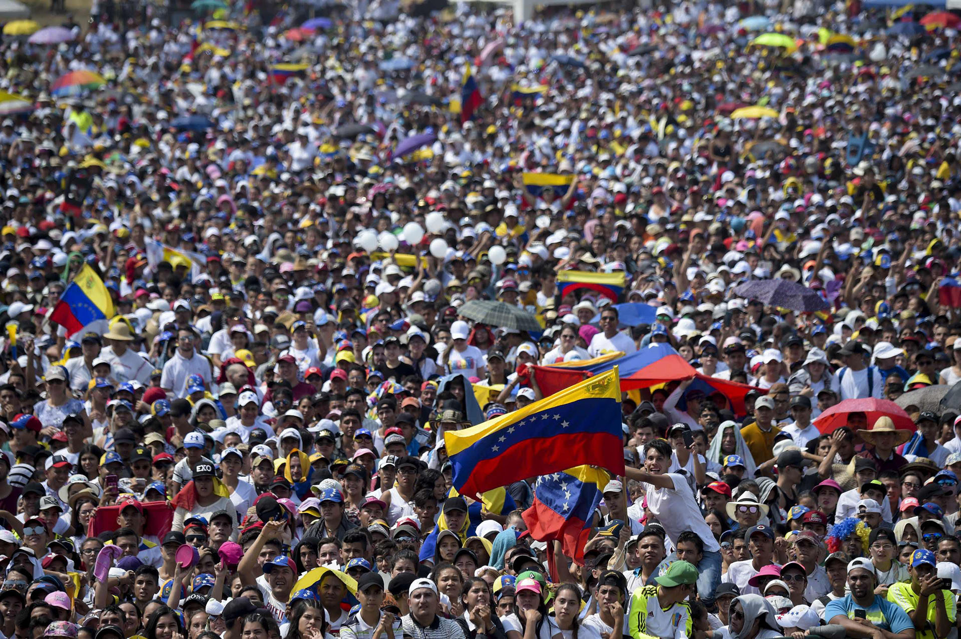 Se espera la asistencia de 250.000 personas en el âVenezuela Aid Liveâ este viernes en CÃºcuta, Colombia. (AFP)