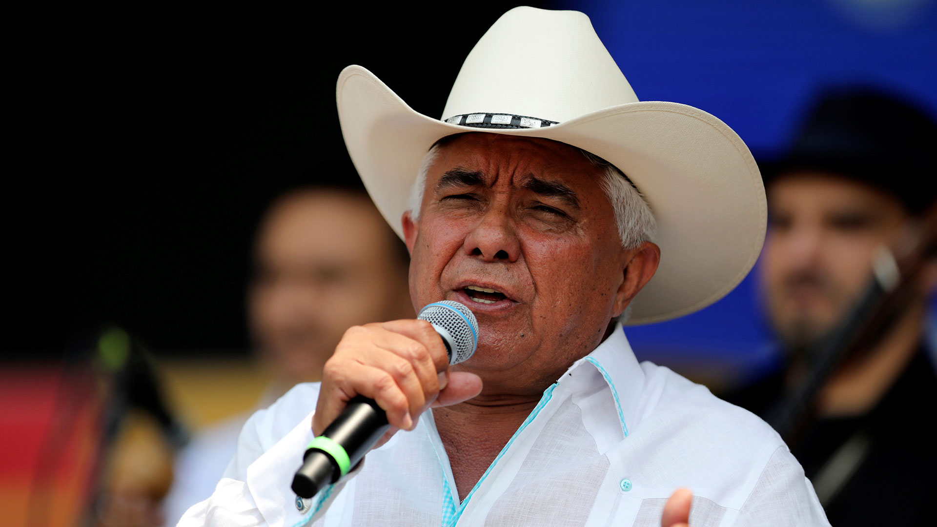 Reynaldo Armas, cantante y compositor de música llanera conocido en el medio artístico como El Nº 1 de la Canta Criolla, así como también con el apodo de El Cardenal Sabanero (Reuters)
