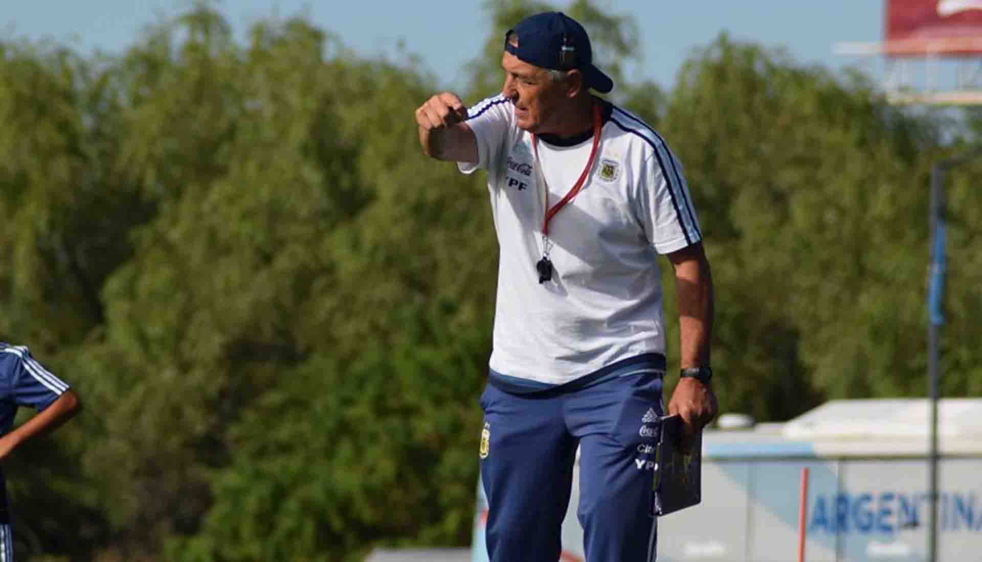 Carlos Borrello, entrenador de la Selección