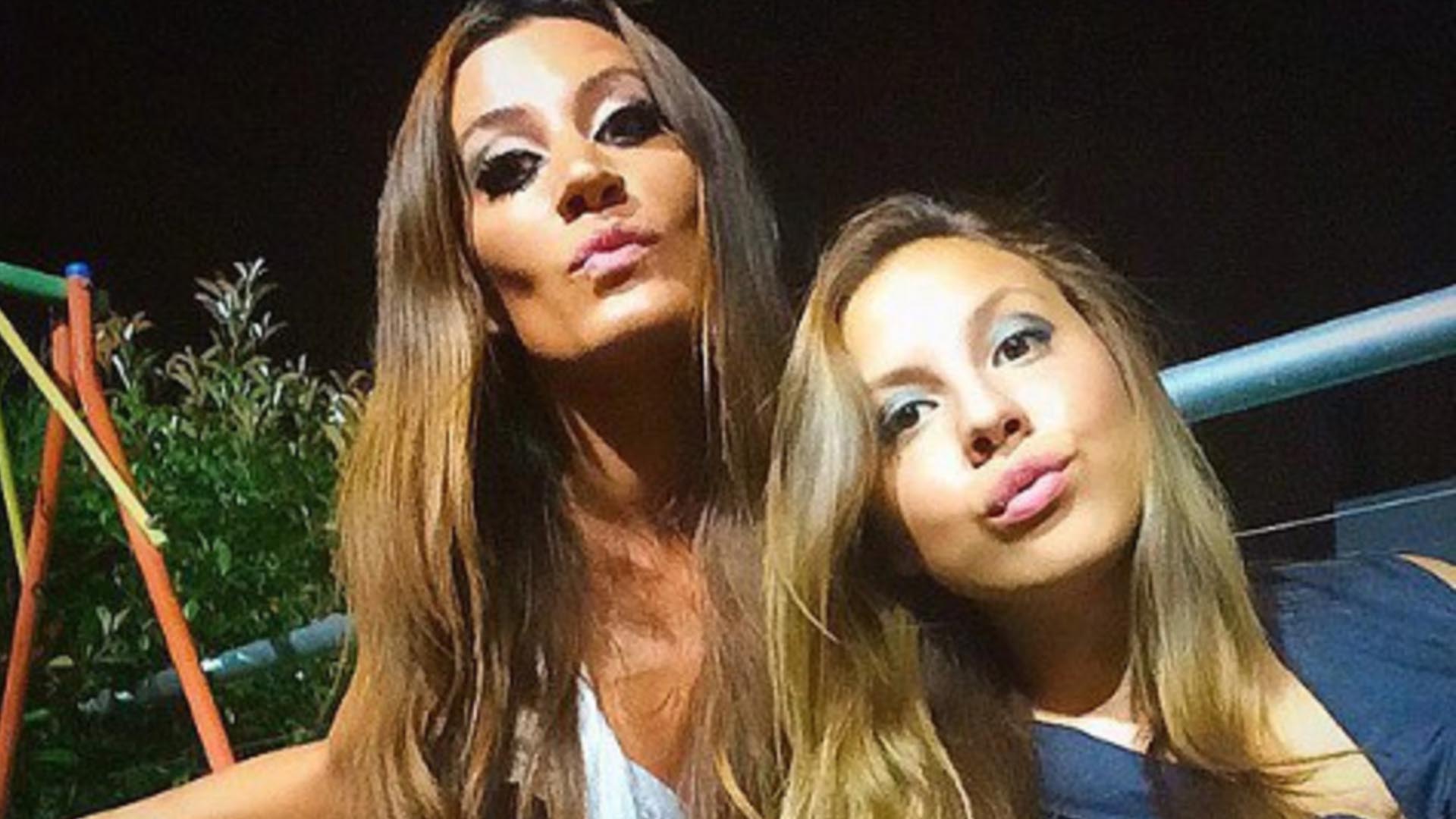 Natacha con su hija Antonella
