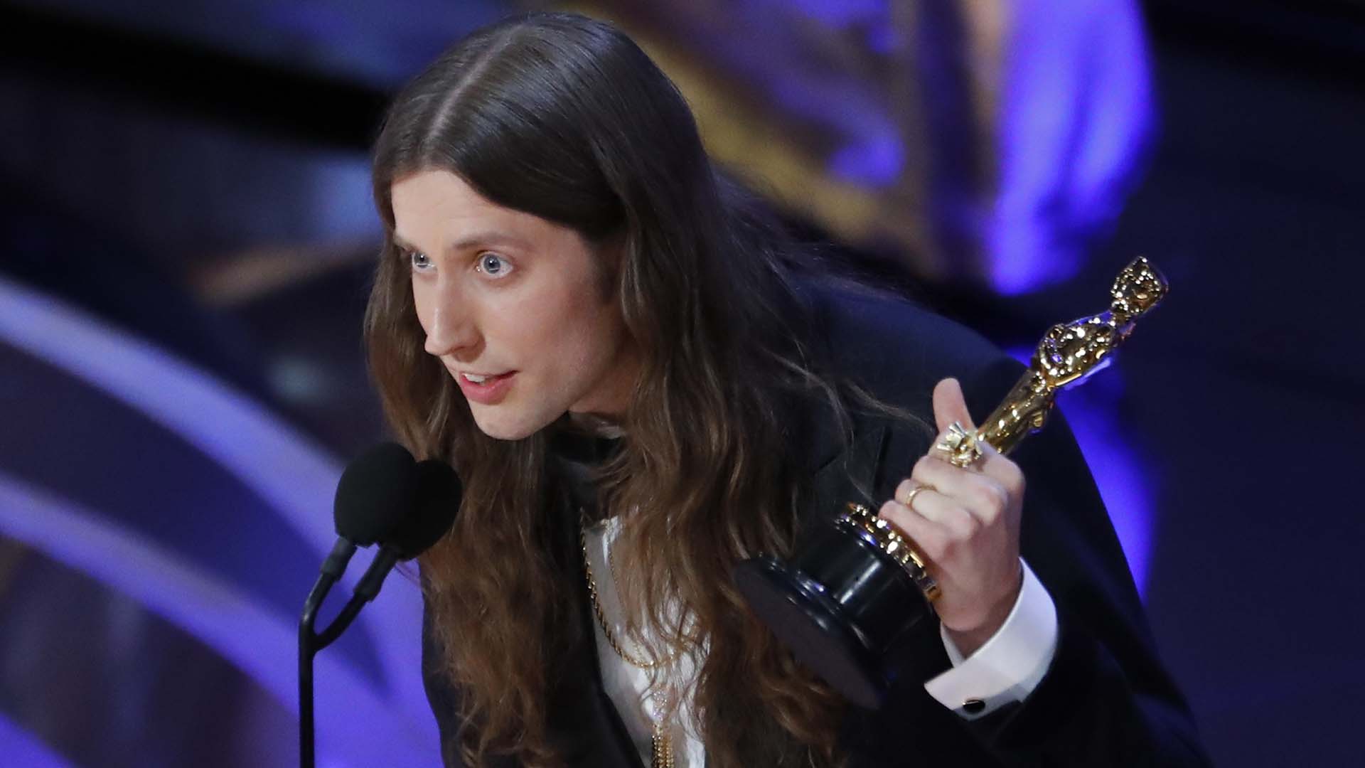 Ludwig Goransson, con el Oscar la mejor banda de sonido por “Black Panther” (REUTERS/Mike Blake)