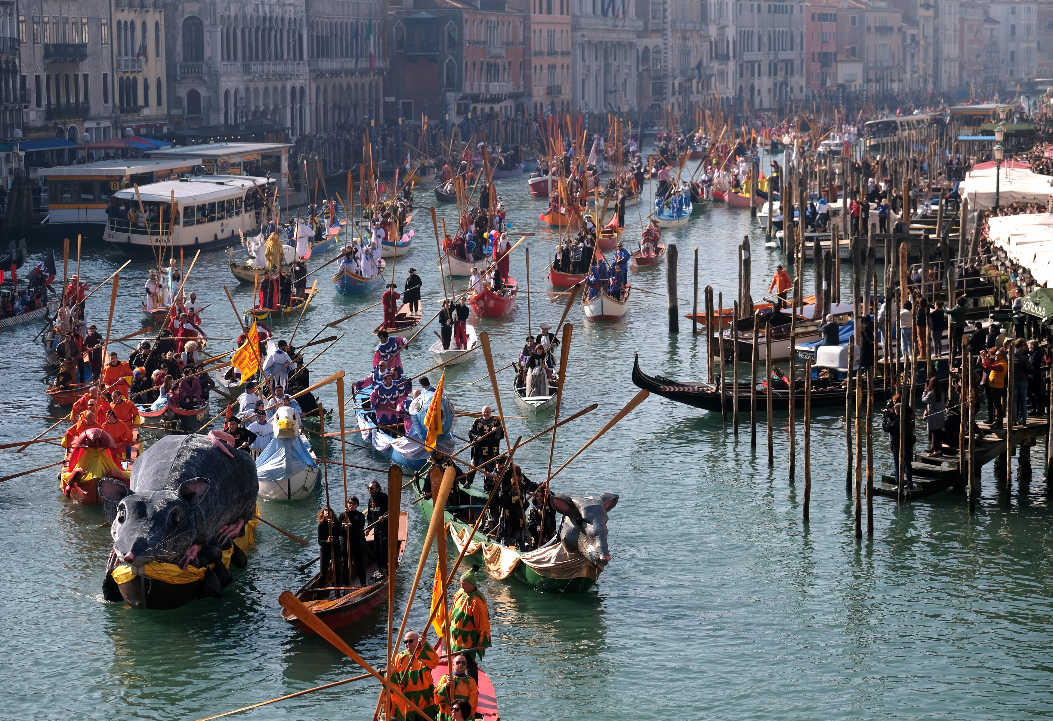 Carnaval de Venecia: un recorrido canal adentro por el festival más  tradicional y exclusivo del planeta - Infobae