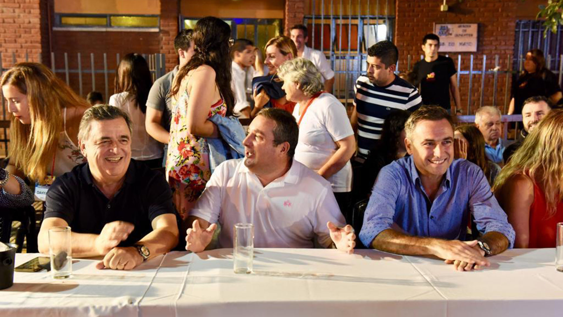 Mario Negri junto a Ramón Mestre. La fórmula que tiene aval de Casa Rosada acusa a Mestre de tener posturas “soberbias” y “caprichosas”