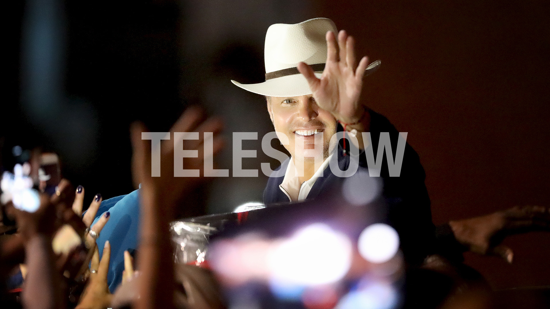 Luis Miguel llegó a Córdoba el lunes por la noche (Mario Sar)