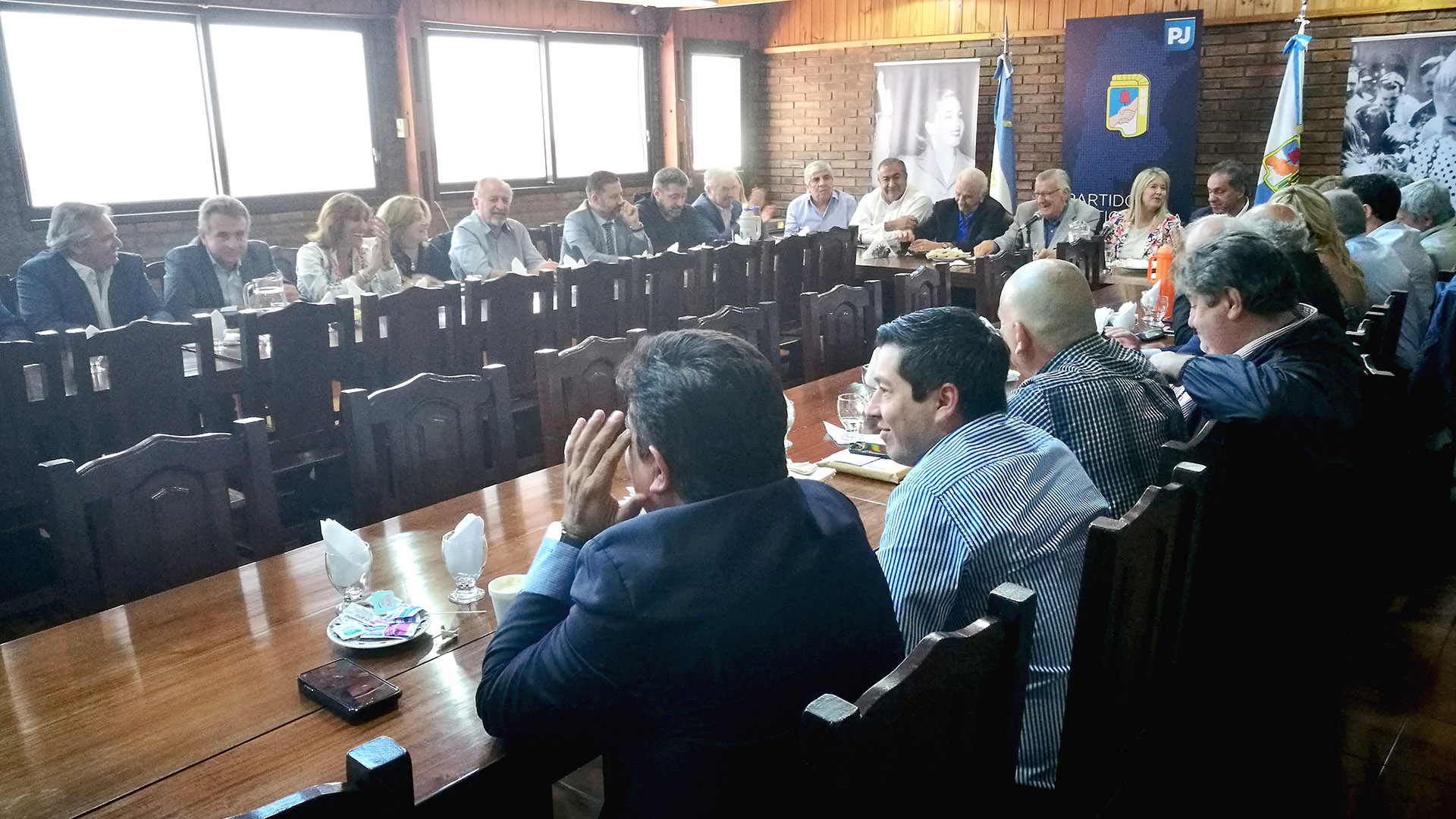 El PJ se reunió este miércoles en la sede de la calle Matheu