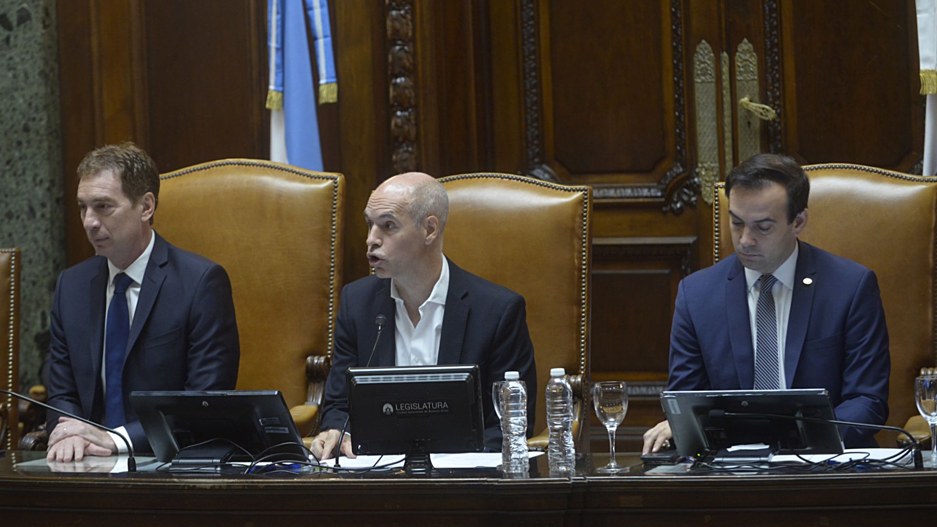 Diego Santilli, Horacio Rodríguez Larreta y Francisco Quintana durante la apertura de sesiones ordinarias en la Legislatura porteña. (Fotos: Gustavo Gavotti)