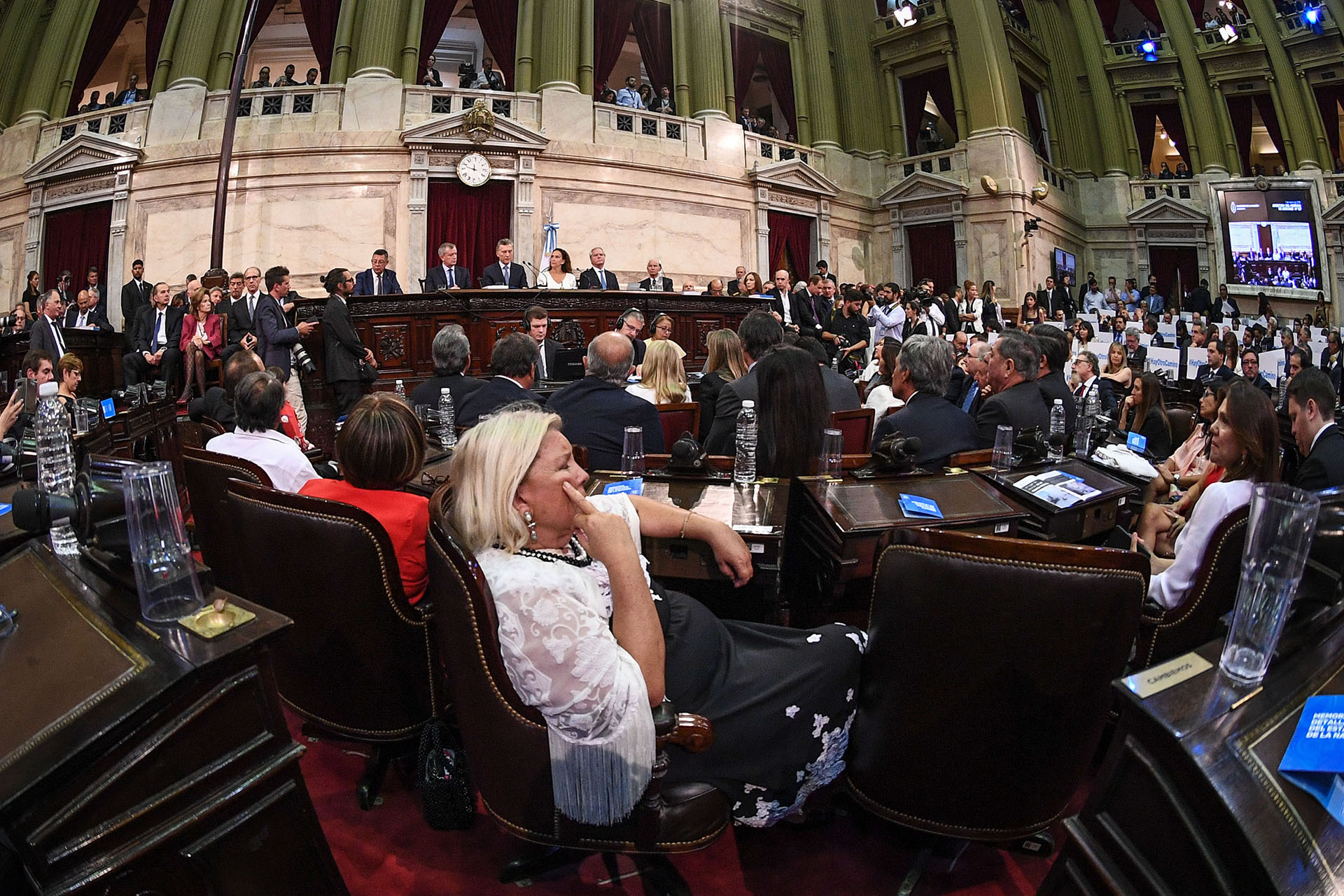 Elisa Carrió no habló, pero igualmente fue protagonista de la sesión
