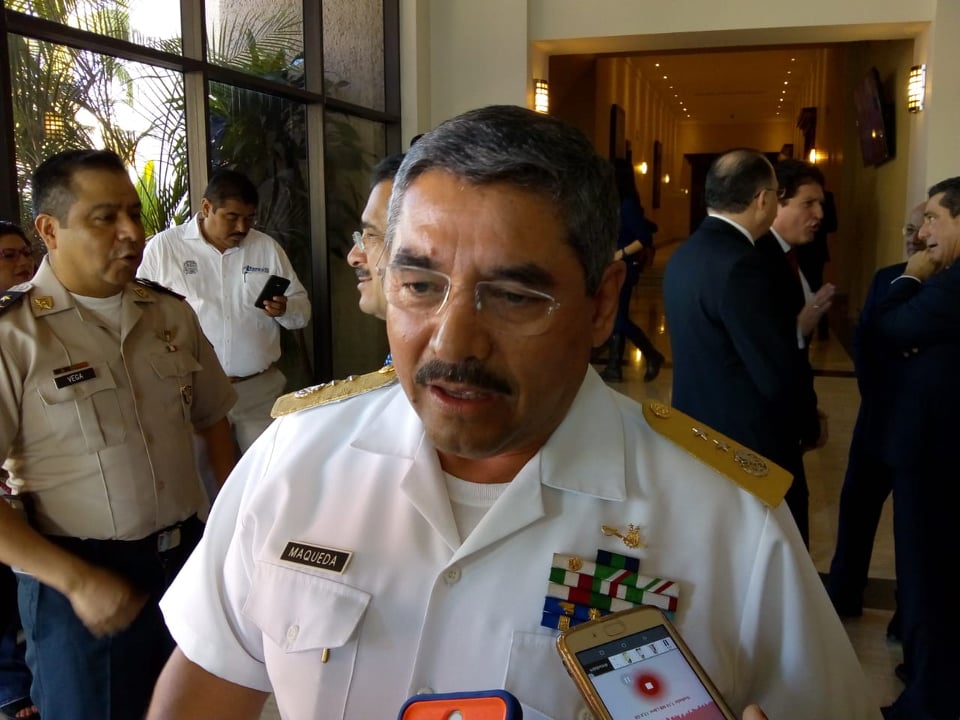 Mario Maqueda, comandante de la Marina, informó sobre el hallazgo de tomas en el campo de golf. (Foto: Especial)