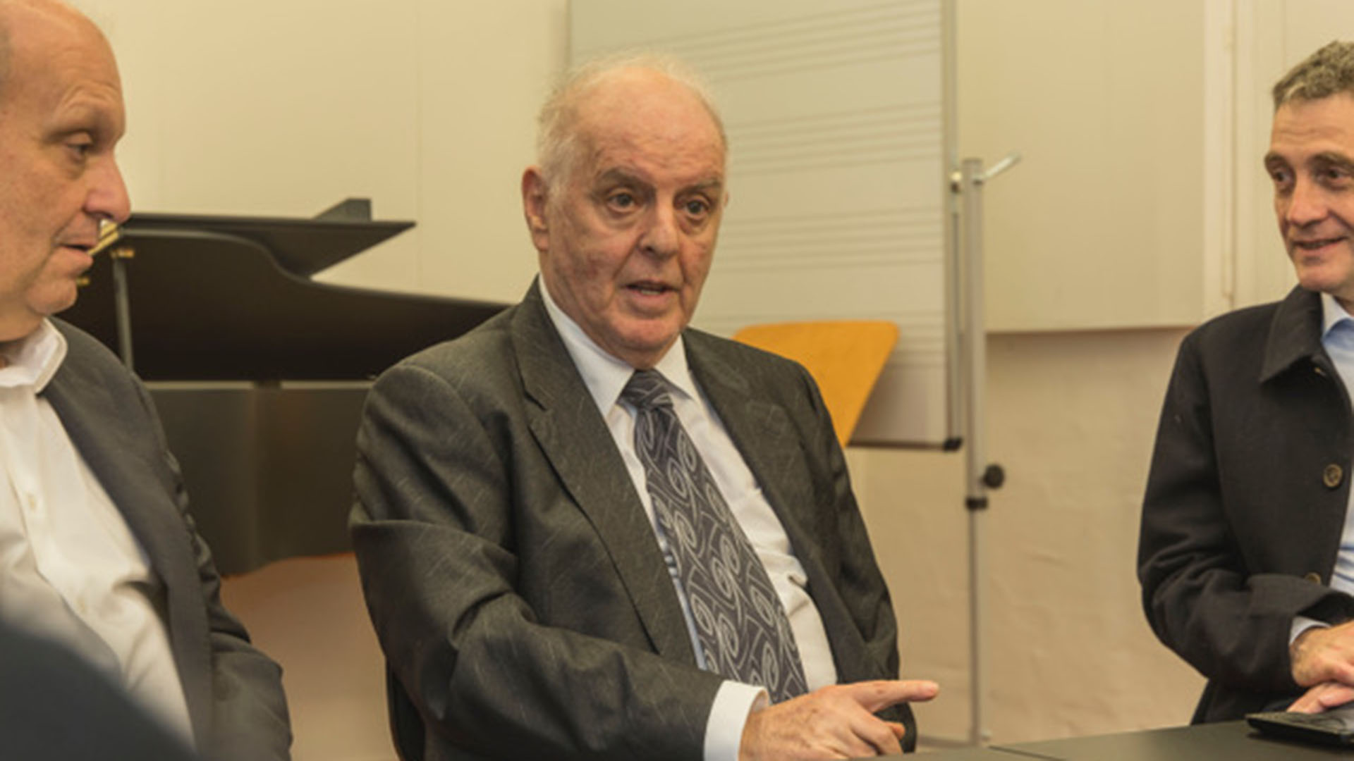 Daniel Barenboim, junto al Ministro Hernán Lombardi y Gustavo Mozzi, Director del CCK. Foto: Martín T. Raggio