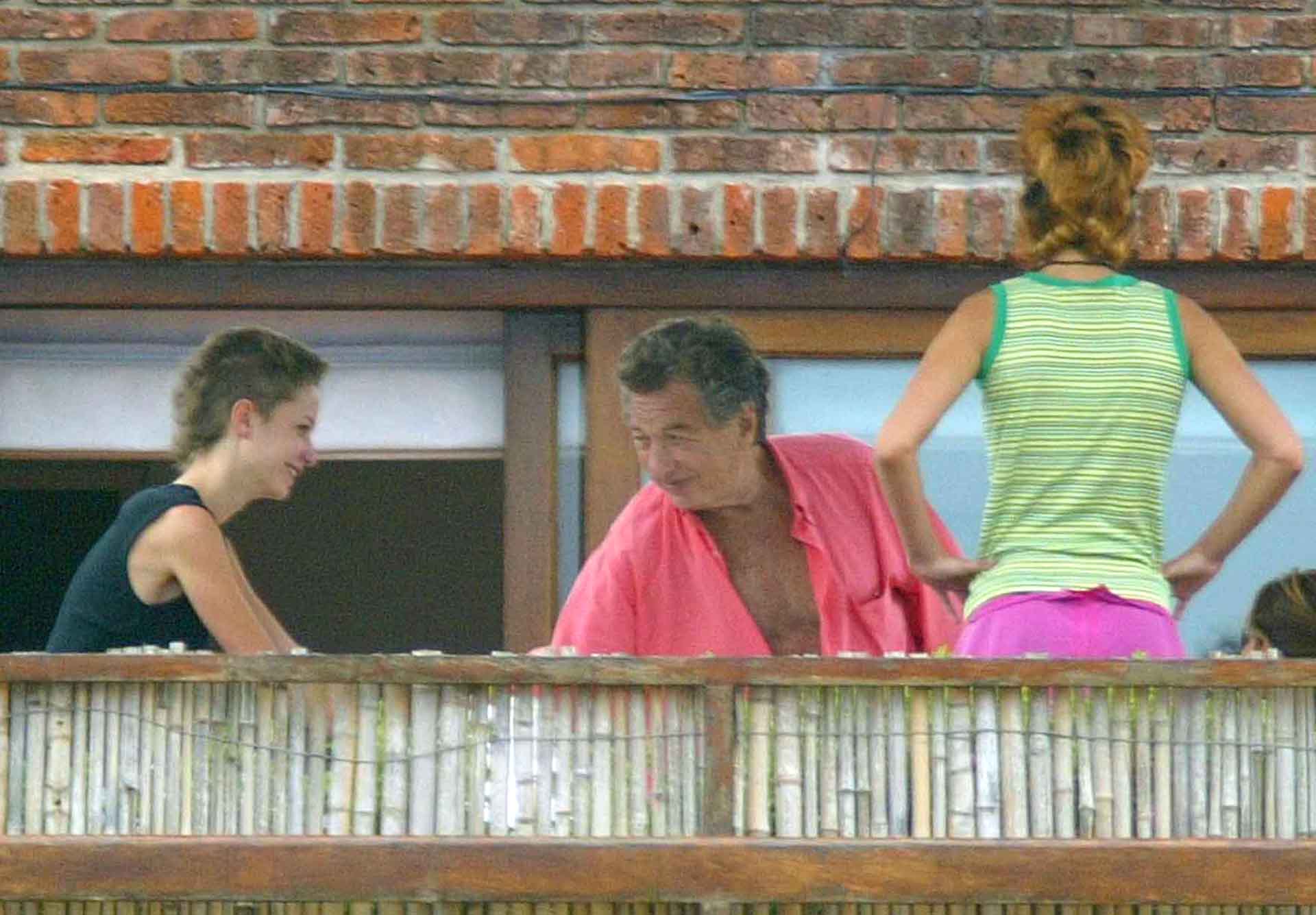 Franco Macri también sufrió en su momento el secuestro de su hija Florencia, con quien compartió vacaciones durante muchos veranos en Punta del Este (AFP)