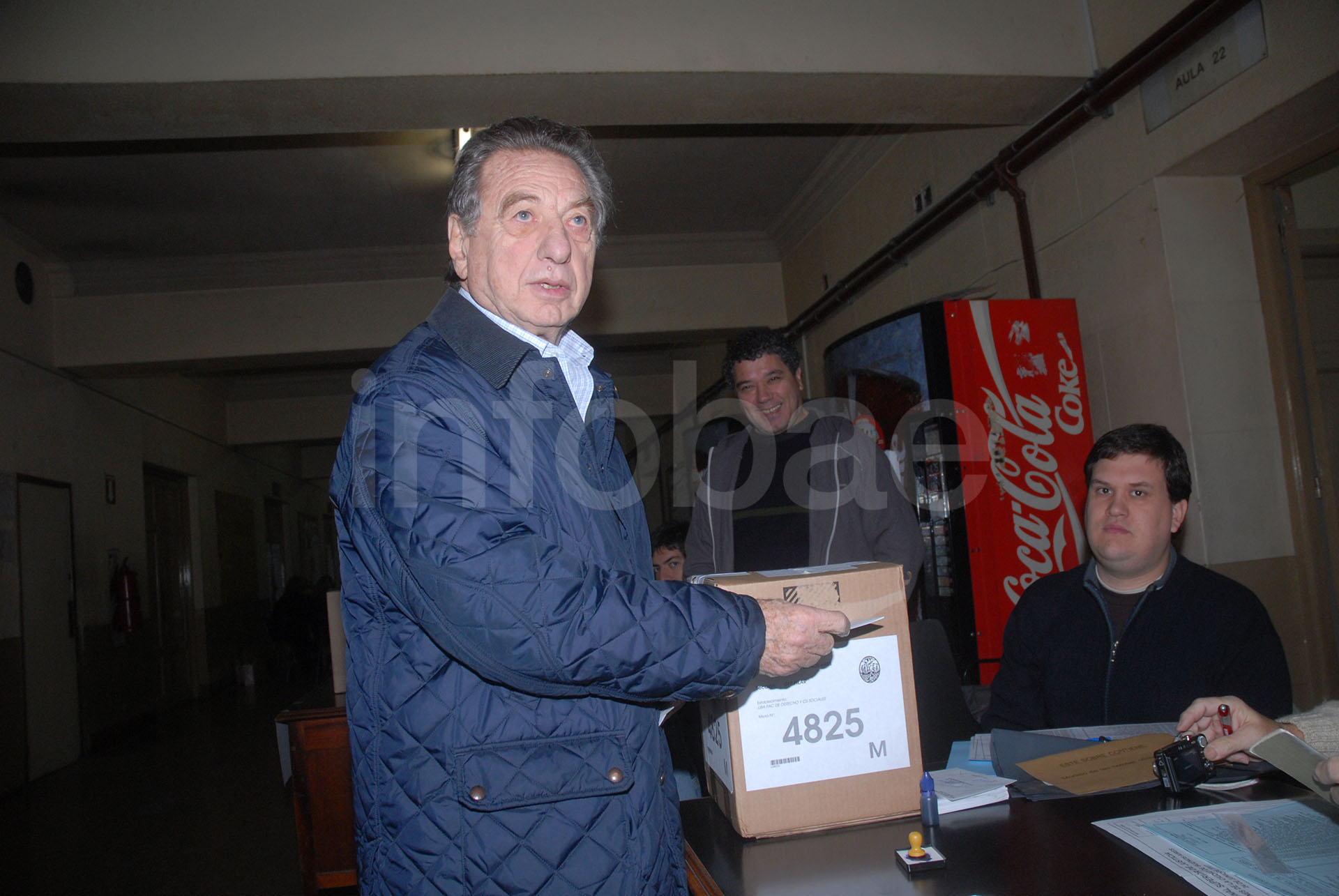 Año 2007. Franco Macri acudió a votar en las elecciones en las que su hijo se terminaría convirtiendo luego en el Jefe de Gobierno de la Ciudad de Buenos Aires (Enrique García Medina)