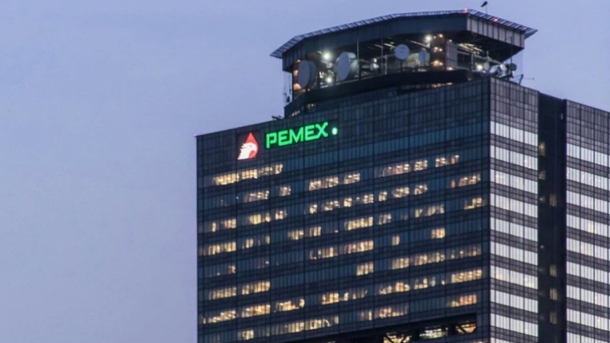 La empresa cerró el trimestre con un gasto de servicios personales de 19,648 millones de pesos y 1,702 millones más para los jubilados (Foto: @PrensaOaxaca2)