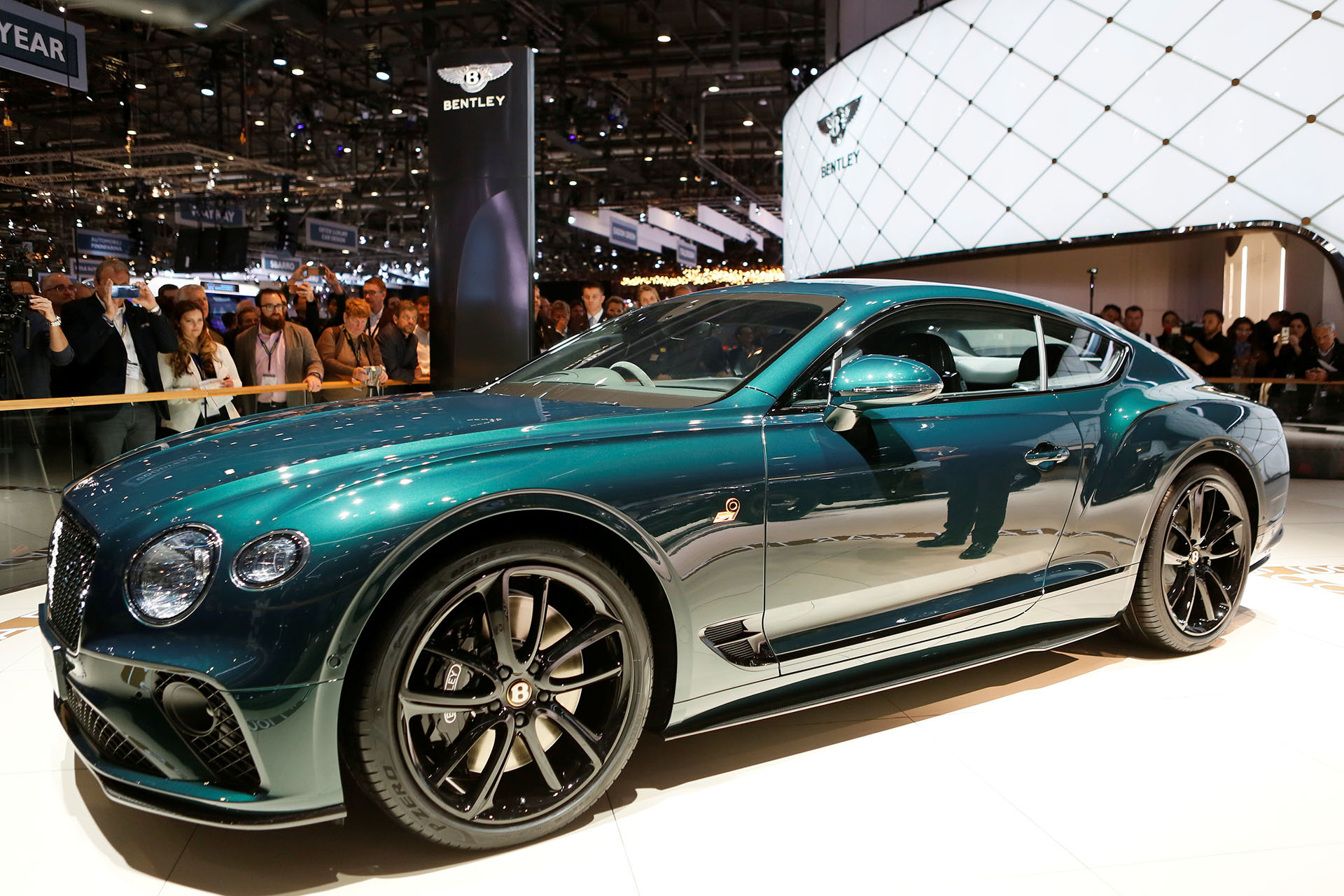 Con una edición limitada, el Bentley Continental GT Number 9 rinde tributo a los automóviles más icónicos de la automotriz británica