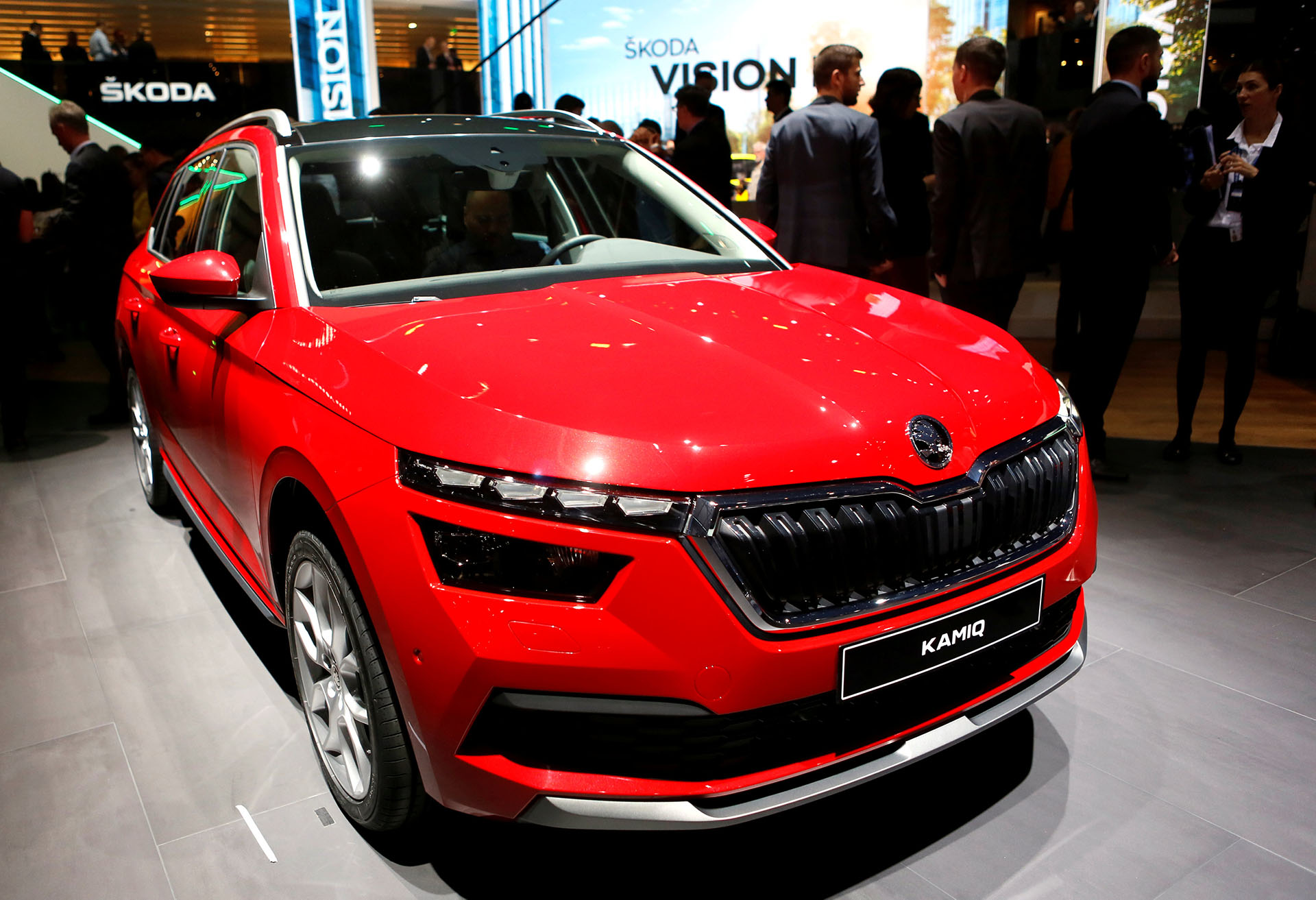 El Skoda Kamiq tiene las ventajas de un vehículo utilitario deportivo combinadas con la agilidad de un coche compacto