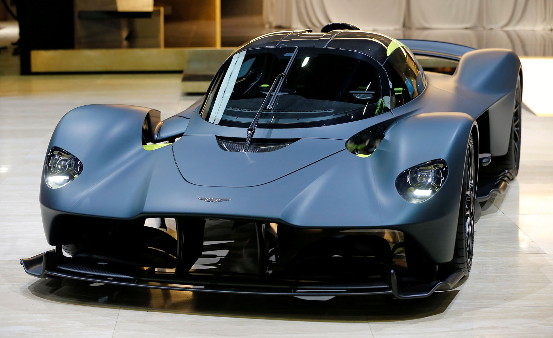 Fue presentado el Aston Martin Valkyrie, un hiperdeportivo del que sólo serán fabricados unas 150 unidades