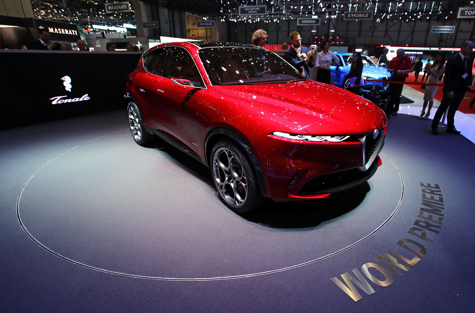 El nuevo Alfa Romeo Tonale es un SUV conceptual compacto elegante, estilizado y con aspecto futurista