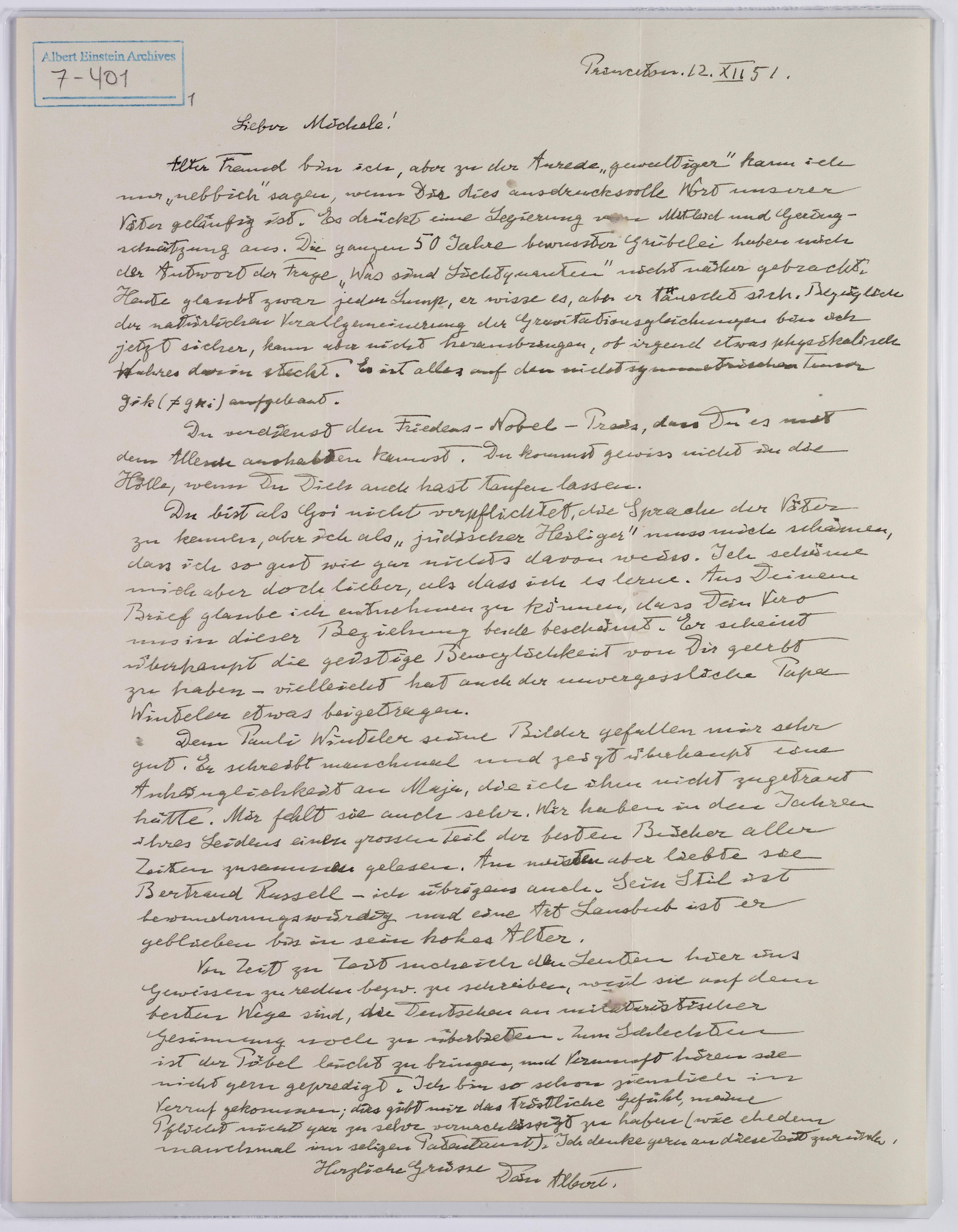 Una carta escrita por Einstein a su amigo e ingeniero ítalo-suizo Michele Besso, en la que bromea y reflexiona sobre diferentes asuntos, como la lengua hebrea o la fe (EFE)