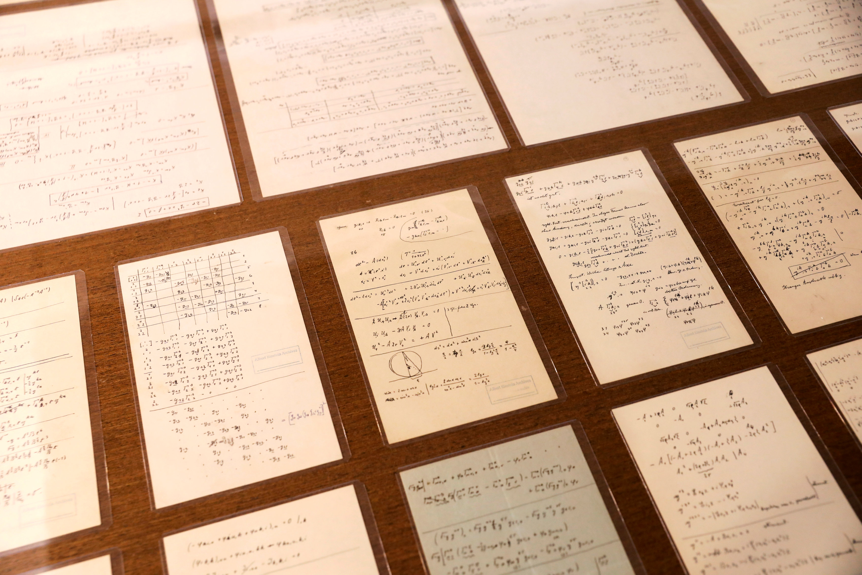Parte de la colección de 110 manuscritos (REUTERS/Ronen Zvulun)