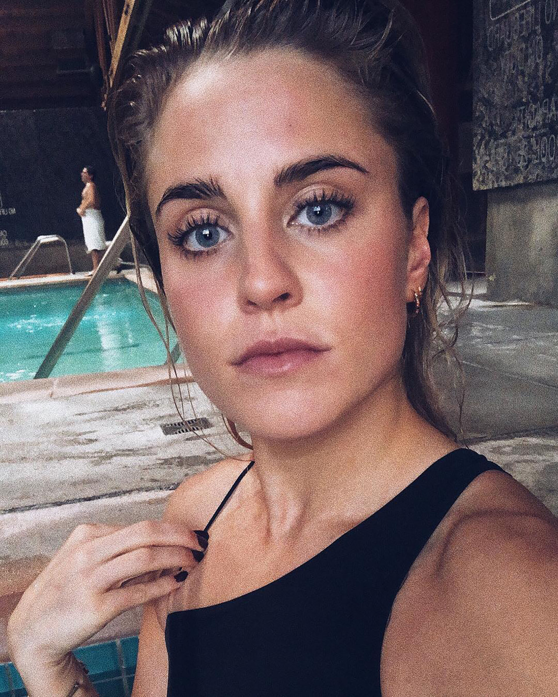 Quién es Sarah Bro, la nadadora olímpica que conquistó a Zac Efron