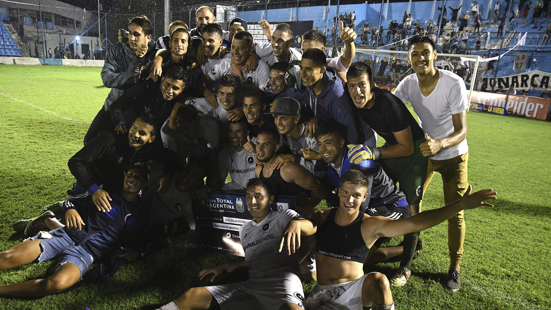 Real Pilar, que milita en la Primera D, dio el batacazo de la Copa Argentina al eliminar a Vélez Sarsfield en los 32avos (Télam)