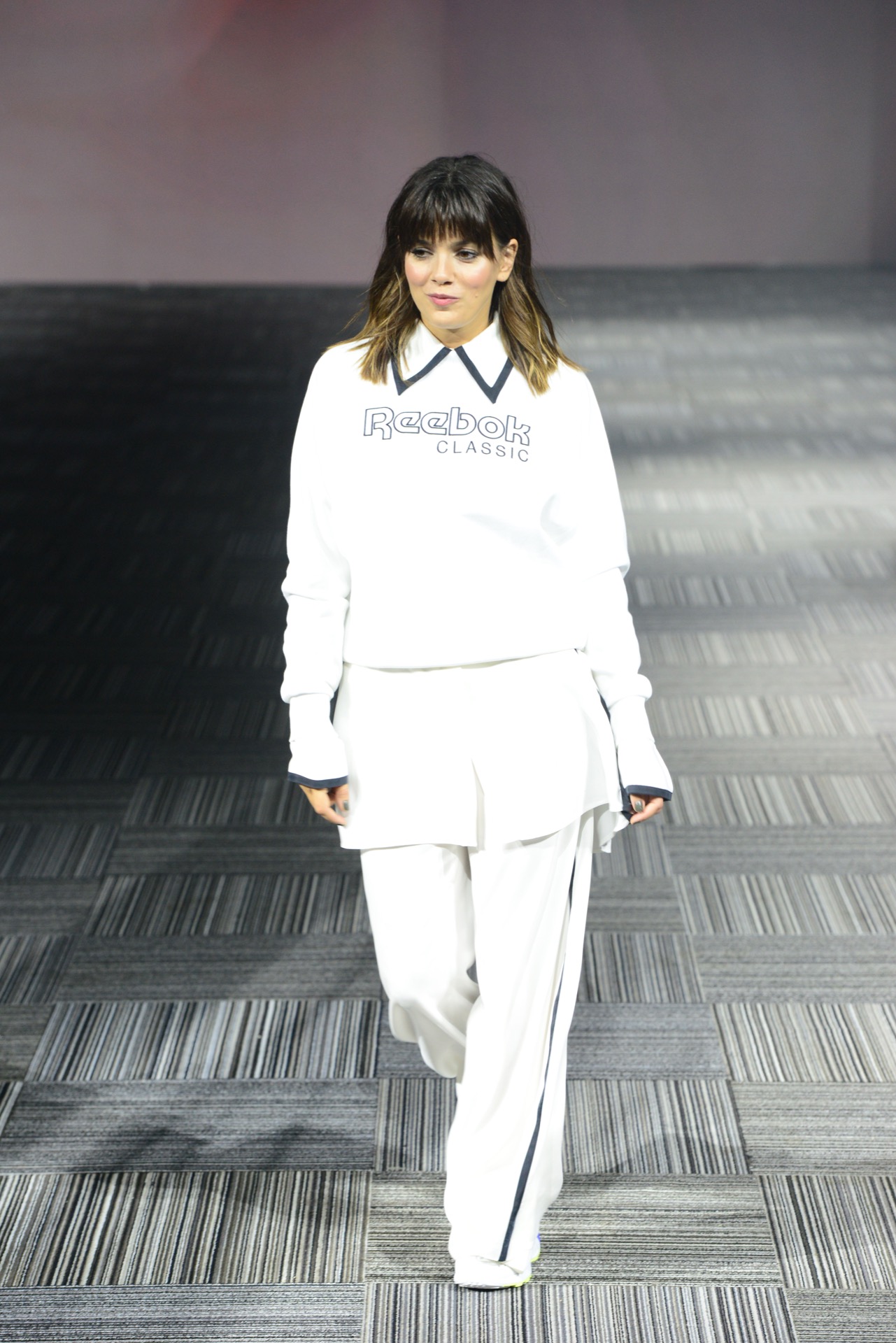 Natalie Pérez sobre la pasarela de Bafweek.