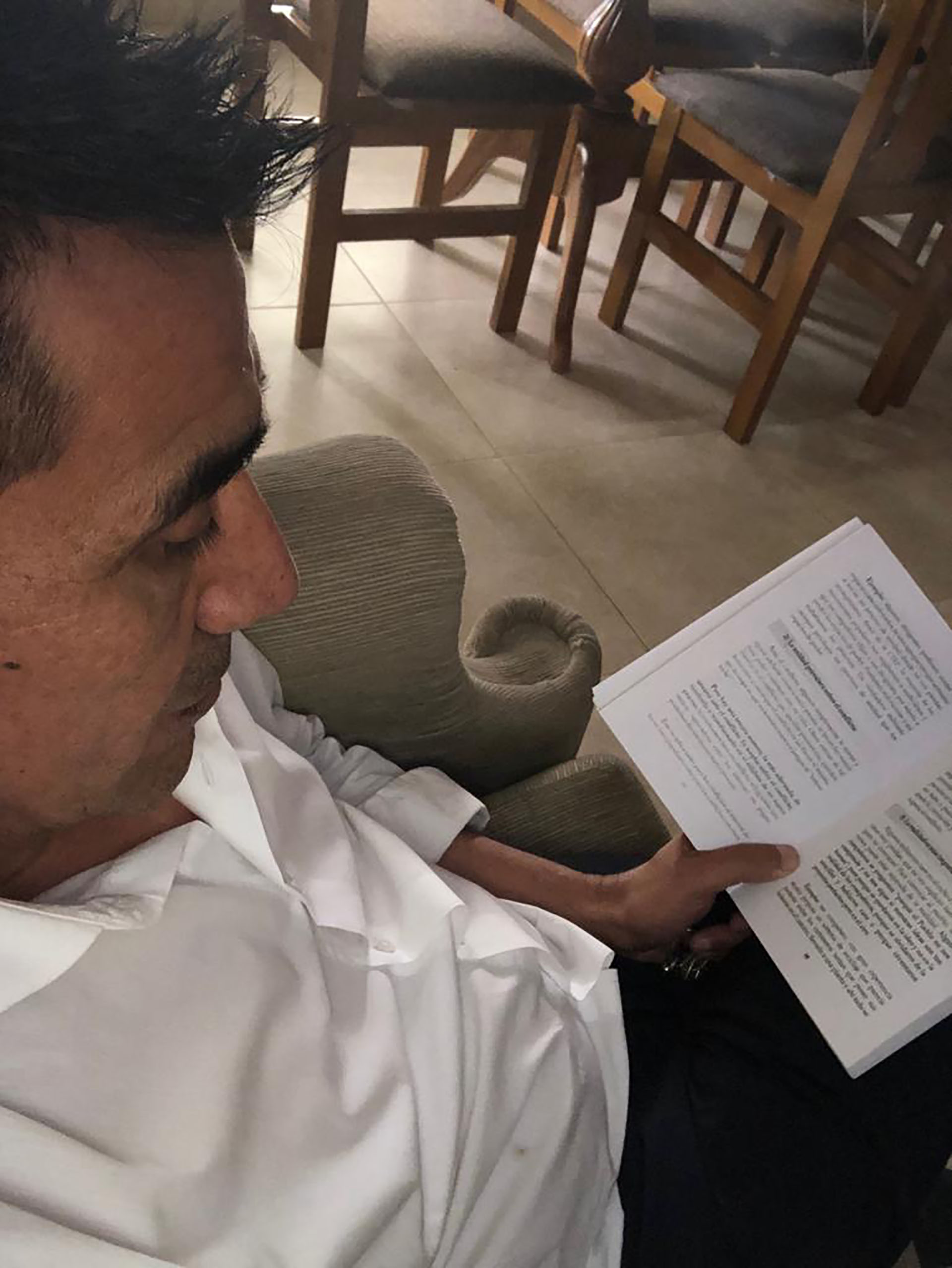 El candidato de Unidad Ciudadana y el Frente Neuquino se rinde ante el nihilismo y el materialismo filósofico de lecturas clásicas.