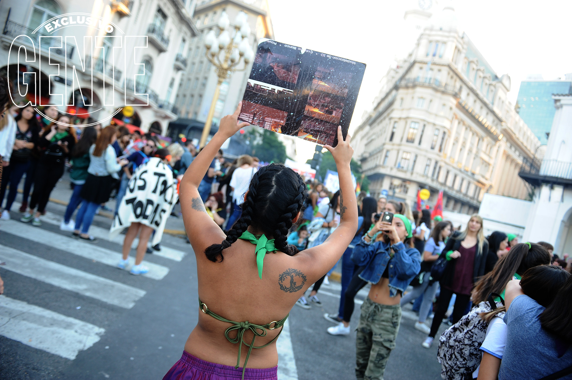 Las foto del #8M colapsaron las redes sociales. En Instagram, el hashtag consiguió casi un millón de publicaciones.