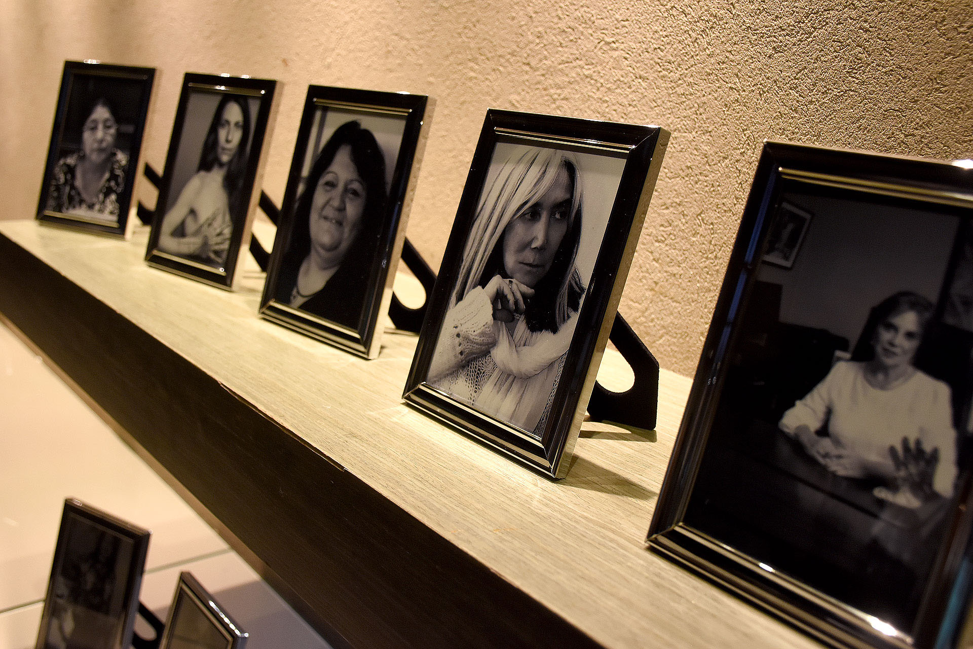 Mujeres destacadas en ediciones pasadas ganadoras de los premios Flor