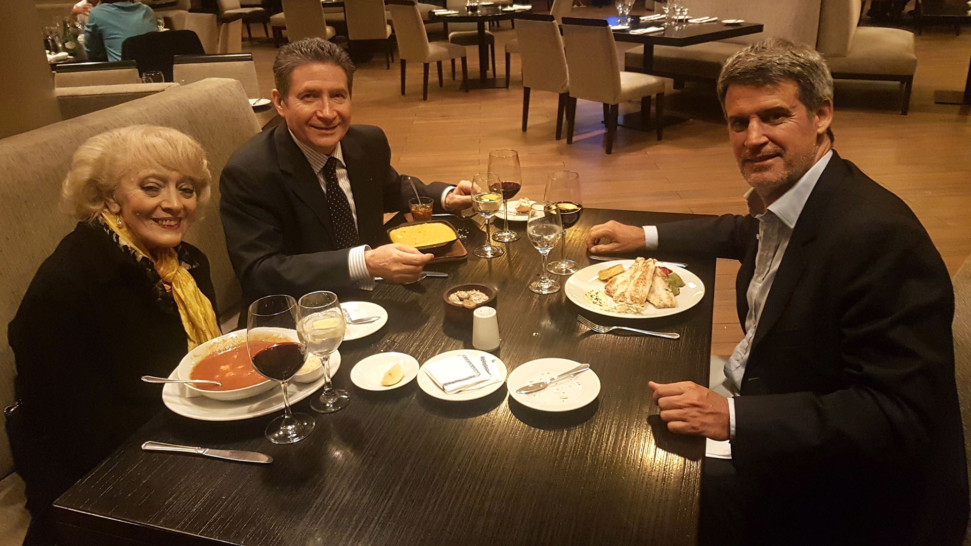 Prat-Gay fue anfitrión en la visita a Tucumán del embajador francés Pierre Guignard