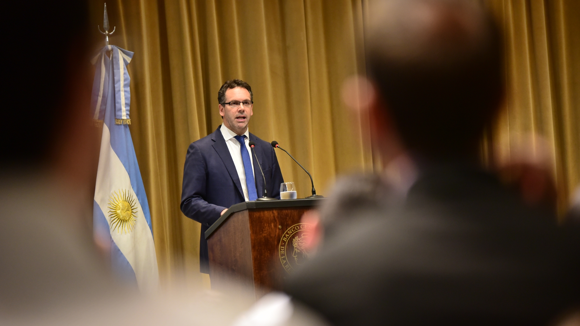 La llegada de Sandleris al BCRA trajo el esquema de bandas cambiarias (Manuel Cortina)
