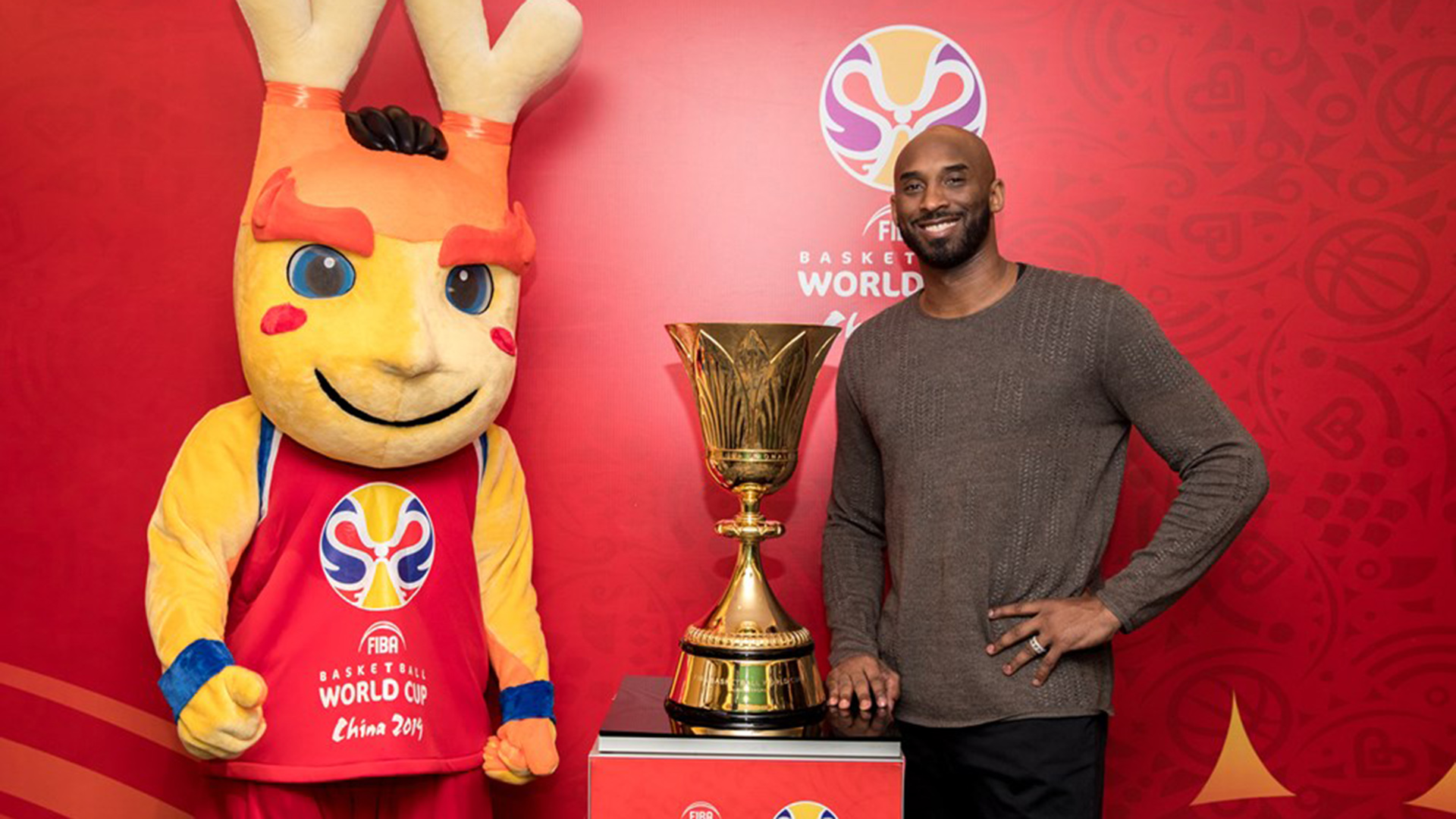 Kobe Bryant, cinco veces campeón de la NBA, es el embajador global del Mundial China 2019. (FIBA)
