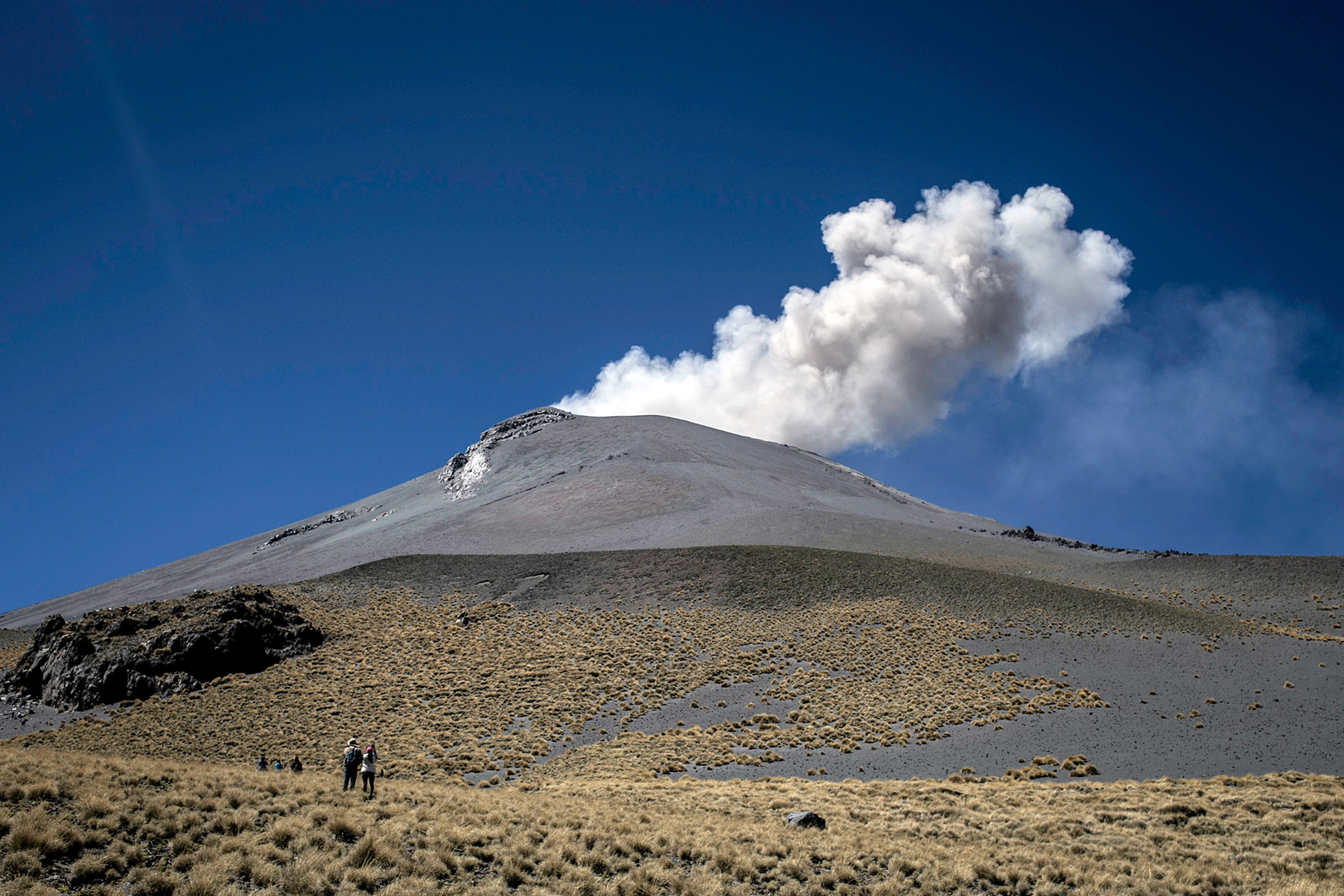 Se mantiene el Semáforo de Alerta Volcánica del Popocatépetl en Amarillo fase ( FOTO: MIREYA NOVO /CUARTOSCURO)