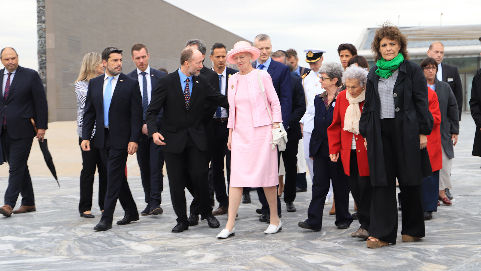 El recorrido fue en el marco de la visita de Estado de la monarca danesa