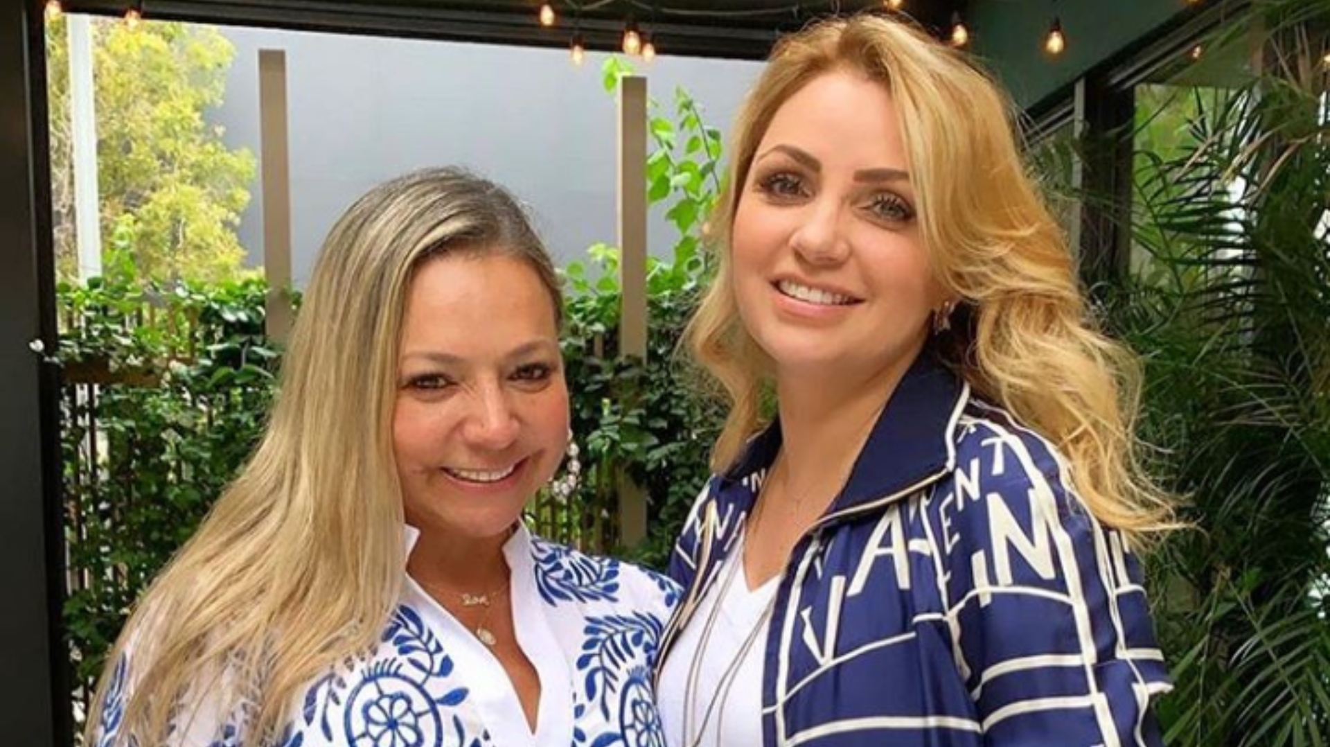 La actriz se reunió con la mamá y la tía de Maluma en Miami (Foto: Intagram / @marlli_arias)