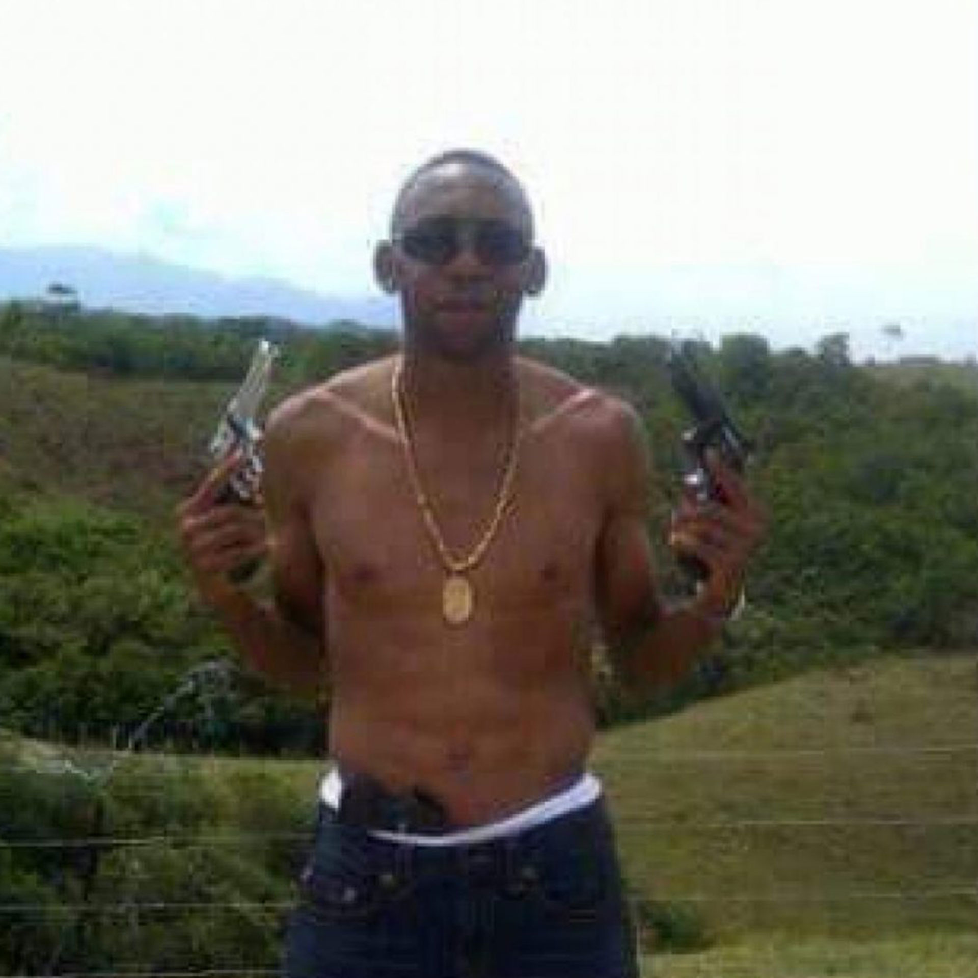 Esta es la foto sobre las excentricidades que pagaría el exjugador con dineros del narcotráfico que salió a la luz tras su captura.