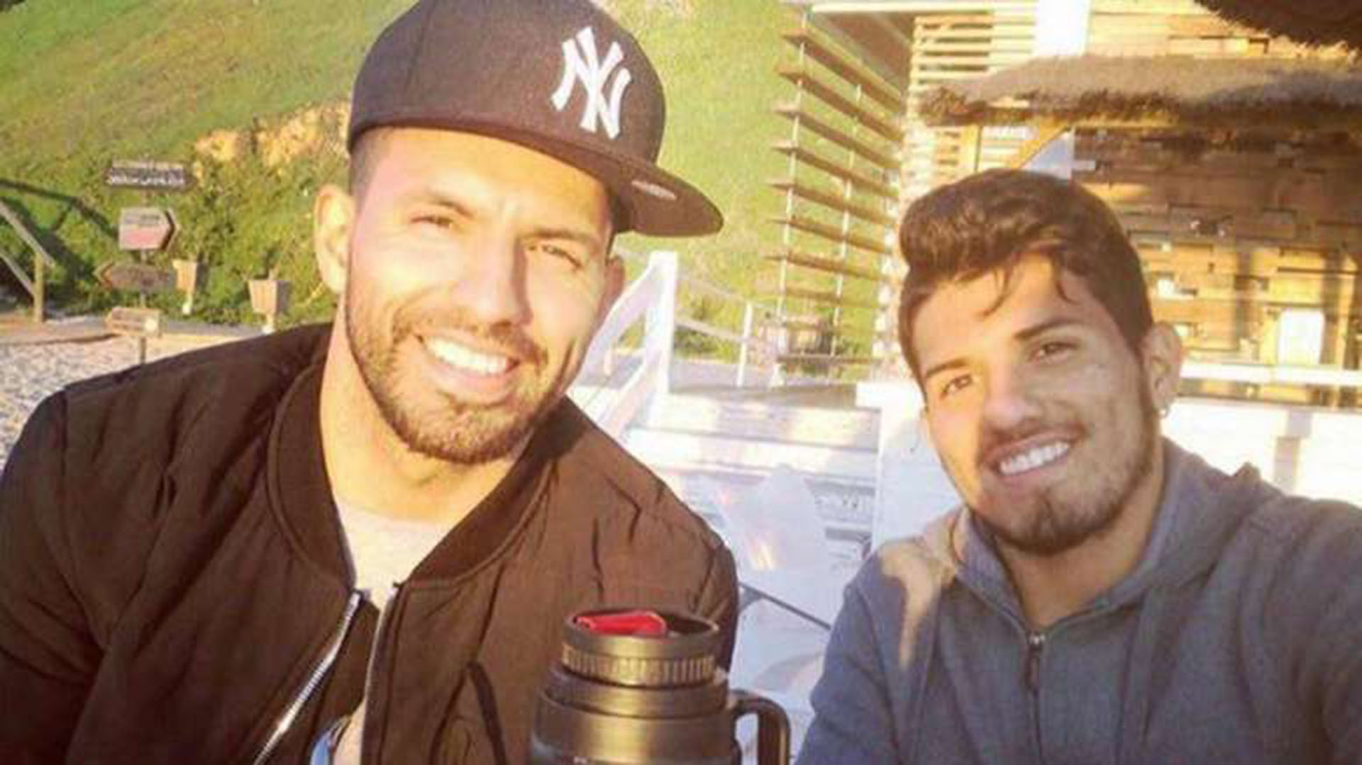 El Kun Agüero y su hermano acusado de abuso sexual