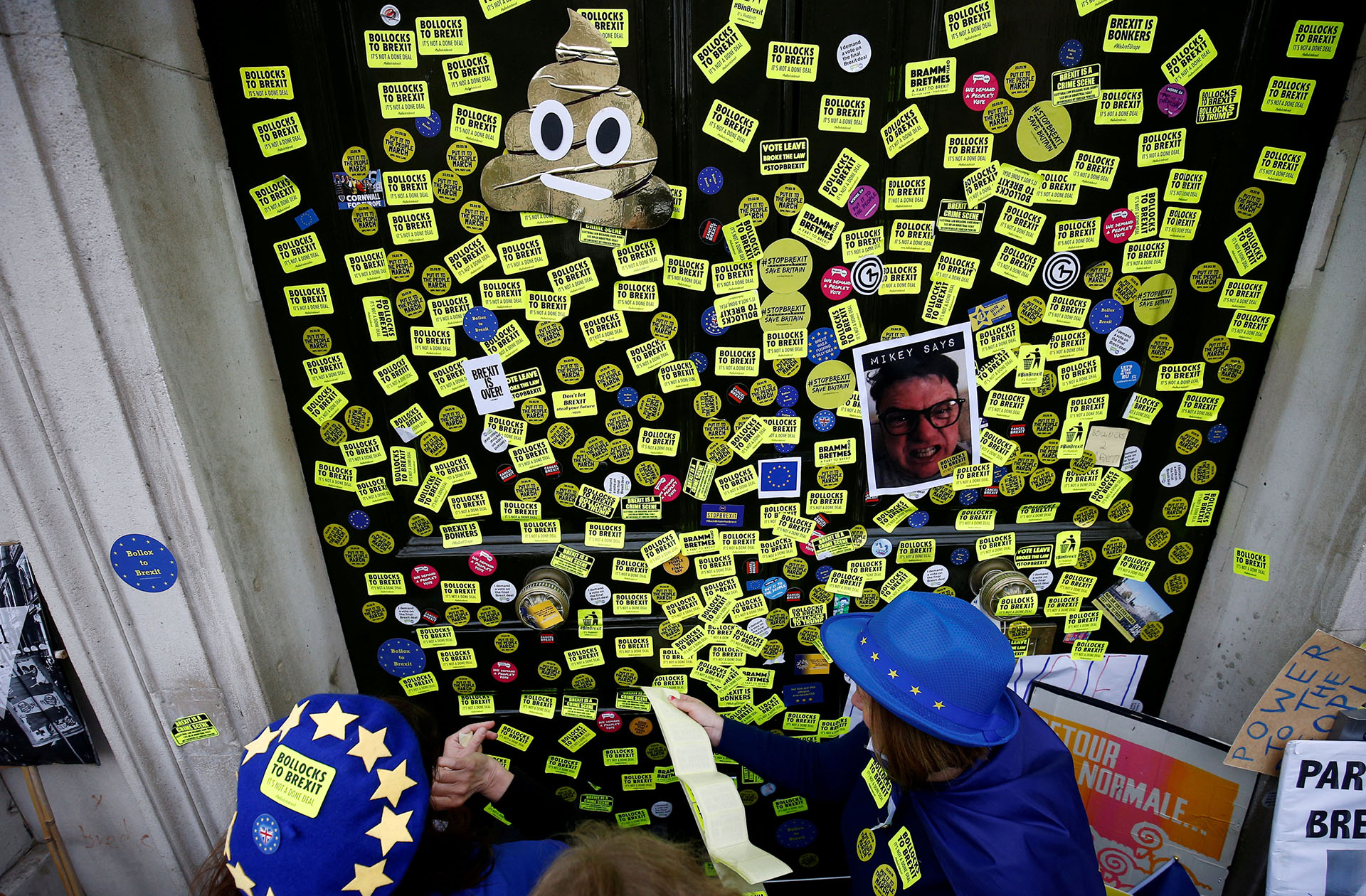 REUTERS/Henry Nicholls TPX IMAGES OF THE DAY