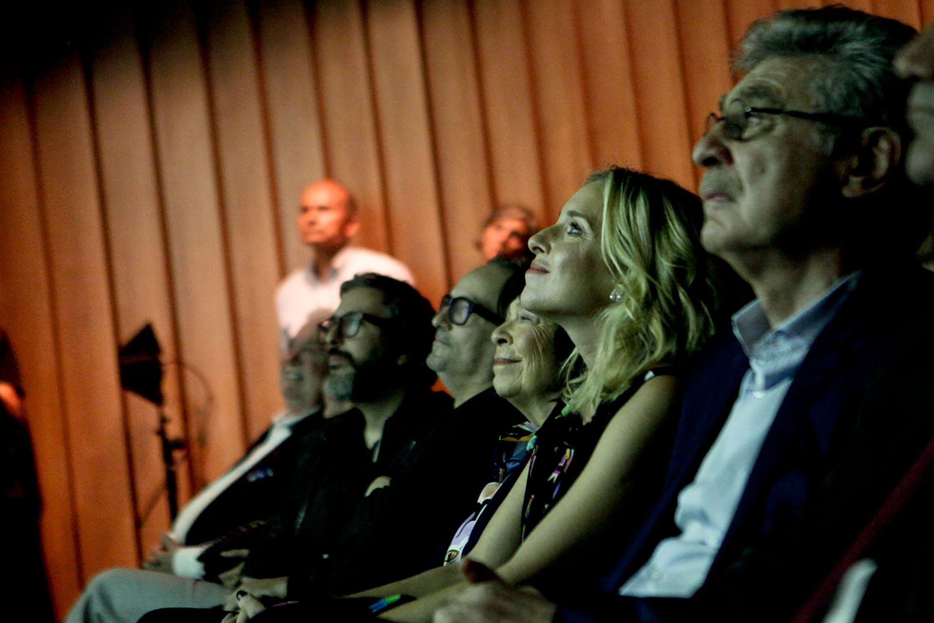 Silvia Gold, presidente de Mundo Sano, Carla Peterson, y Hugo Sigman, CEO de Grupo Insud durante el lanzamiento de la campaña #NingúnBebéConChagas
