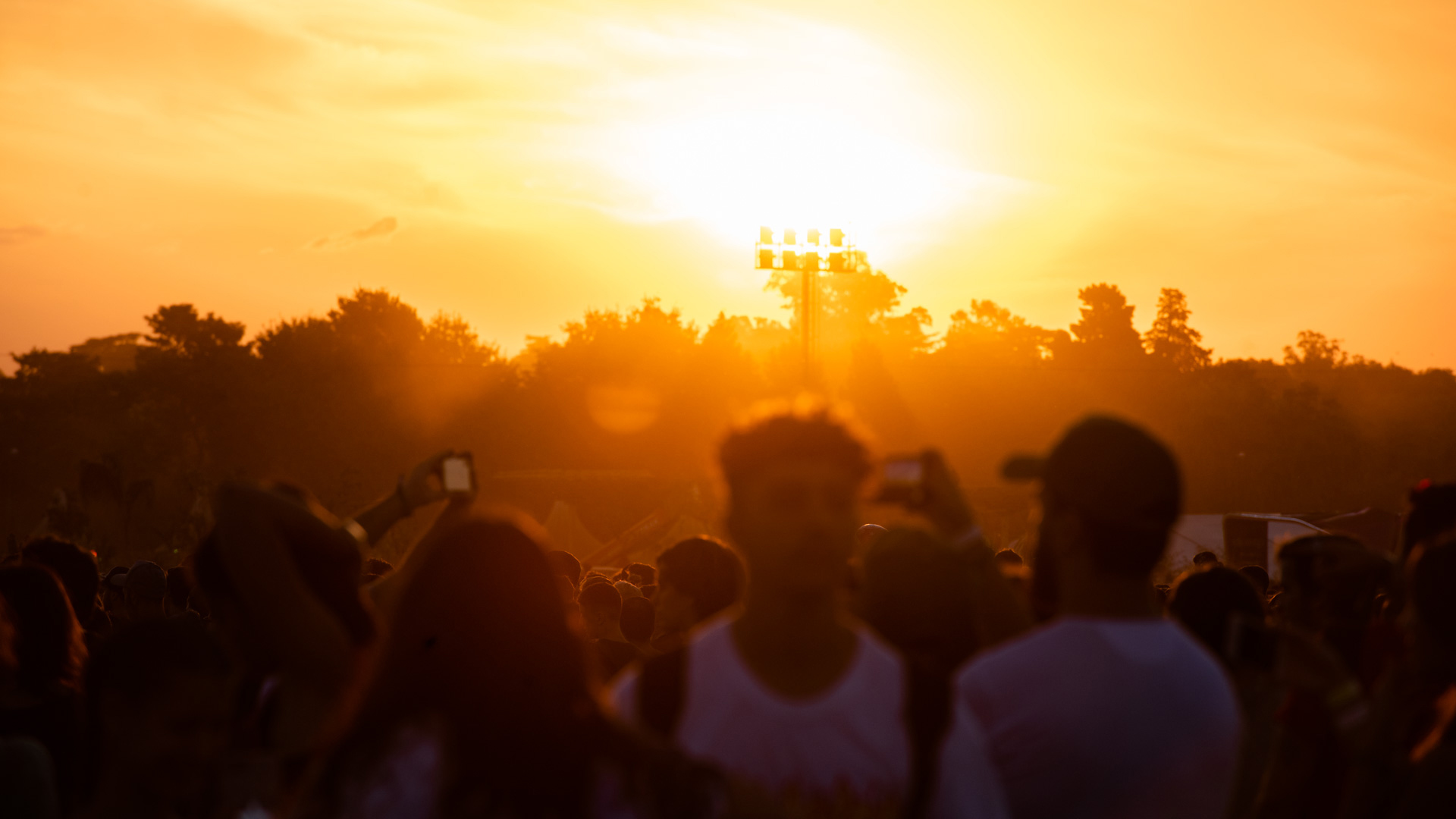 El atardecer en el Hipódromo de San Isidro (Adrián Escandar)