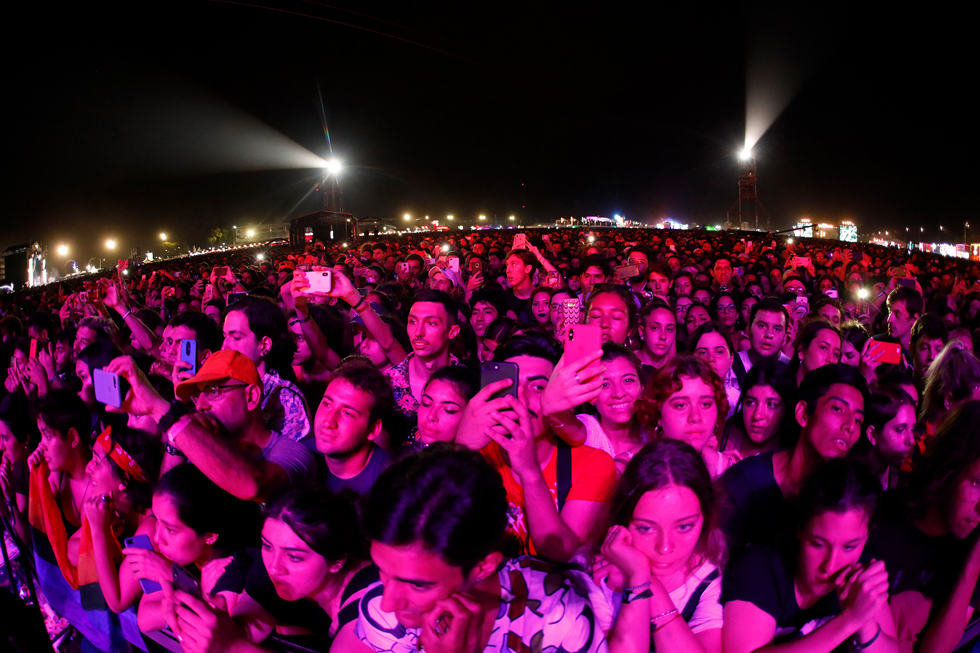 Selfies y videos durante el show de Sam Smith (Chule Valerga)