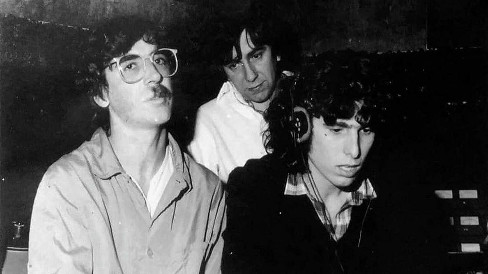 Andrés Calamaro -junto a Charly García y Robertino Granados- en la década del 80