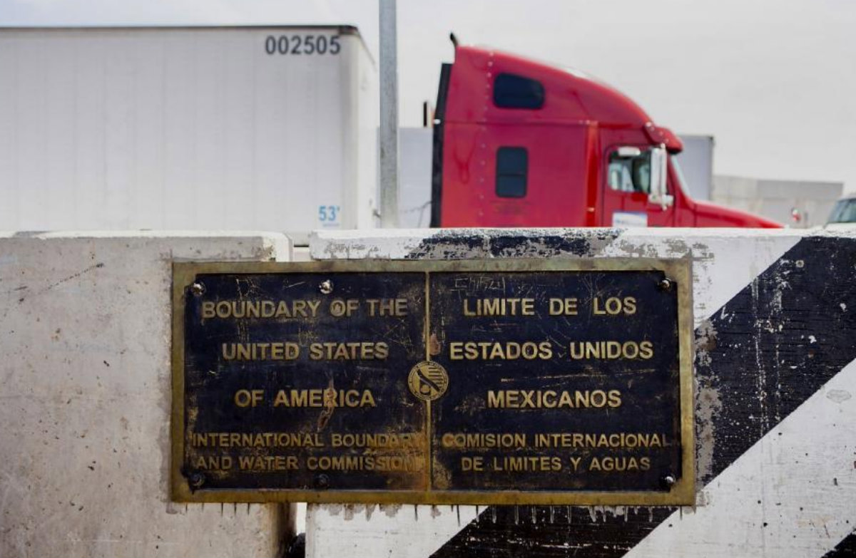 Límite entre EEUU y México (Crédito: @USChamber)
