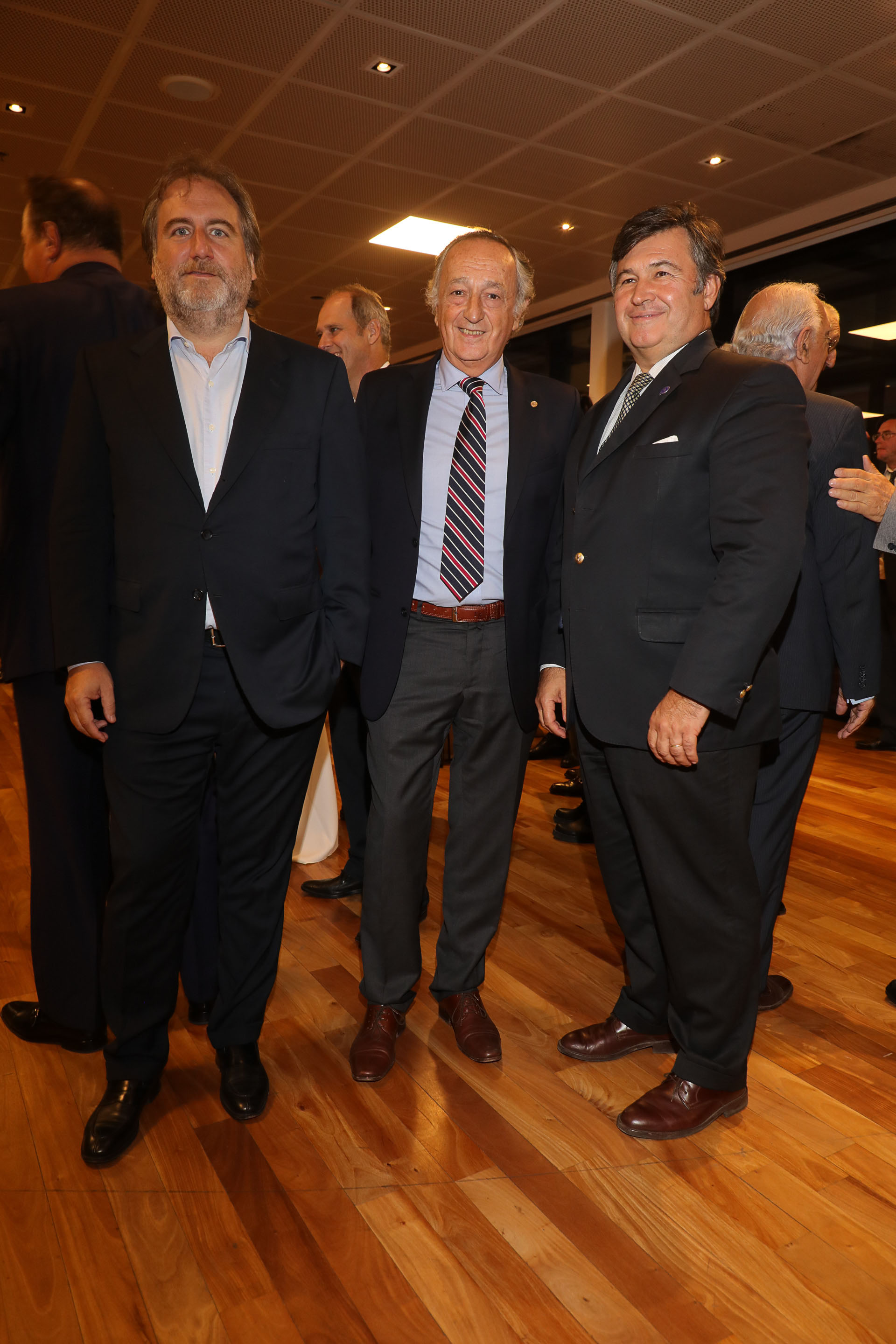 Tato Lanusse junto al presidente de la UIA, Miguel Acevedo, y al presidente de la Sociedad Rural Argentina, Daniel Pelegrina