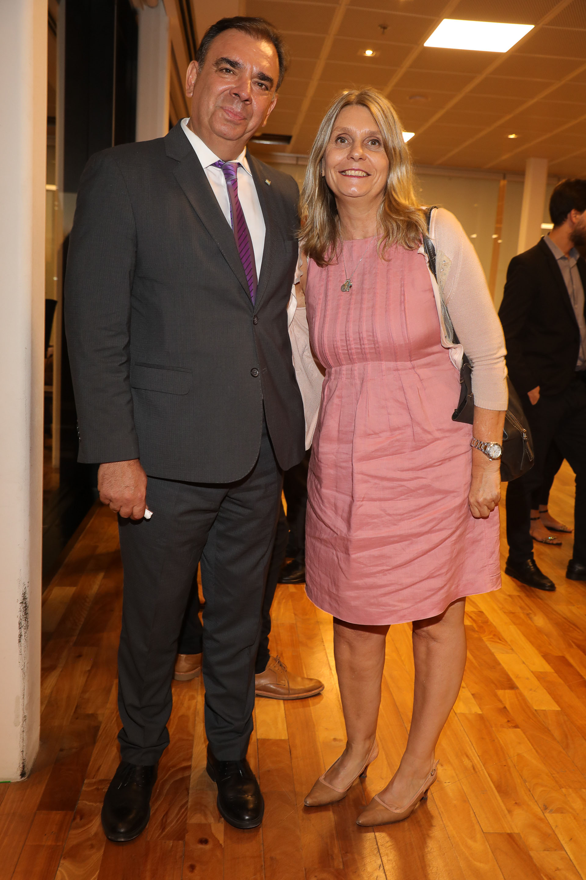 Luis Otero y la diputada Cornelia Schmidt