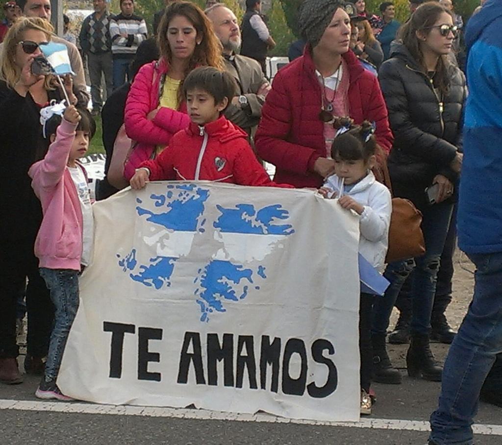 La familia del ex combatiente estuvo presente en la ceremonia