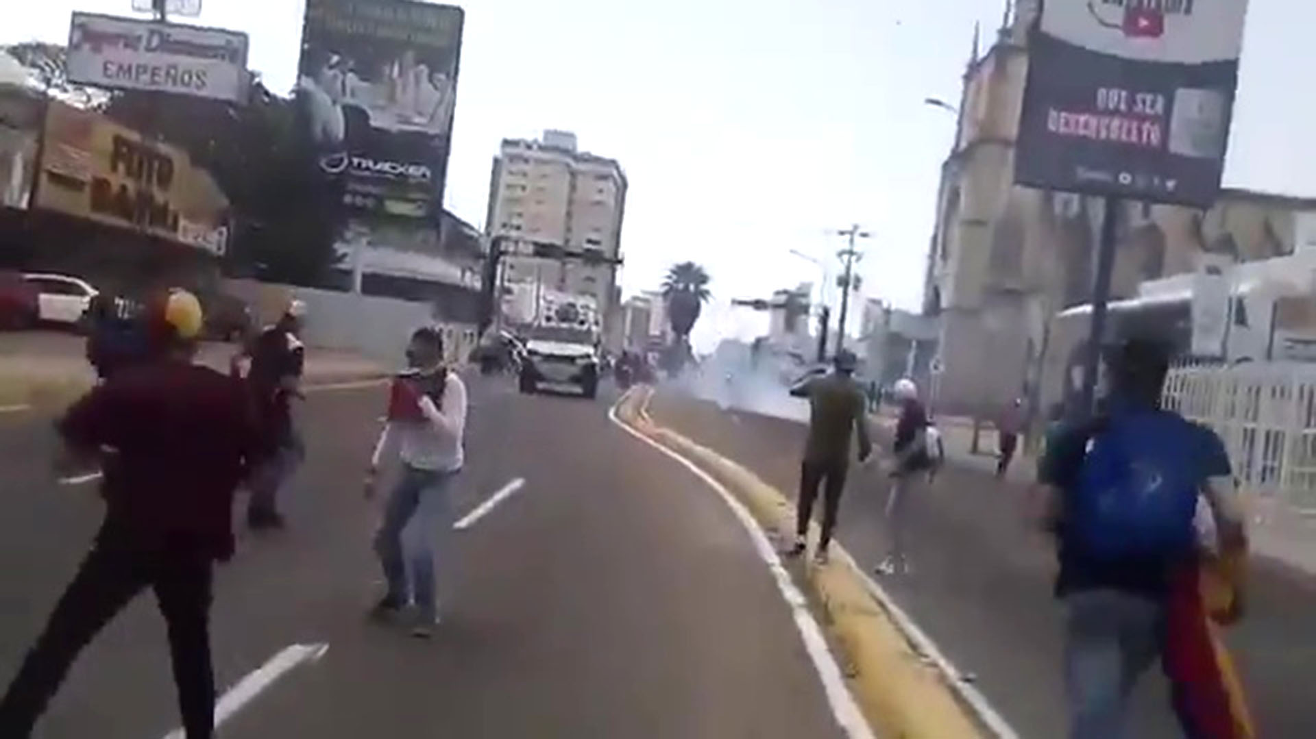 El régimen de Nicolás Maduro arremetió contra la población civil en Maracaibo