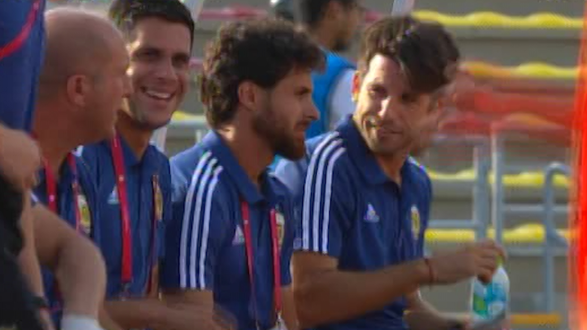 Pablo Aimar junto a Diego Placente, claves en la renovación de las selecciones juveniles menor de Argentina